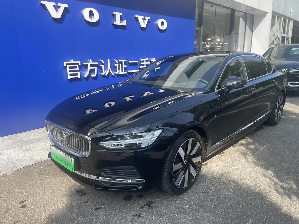 Volvo S90 PHEV