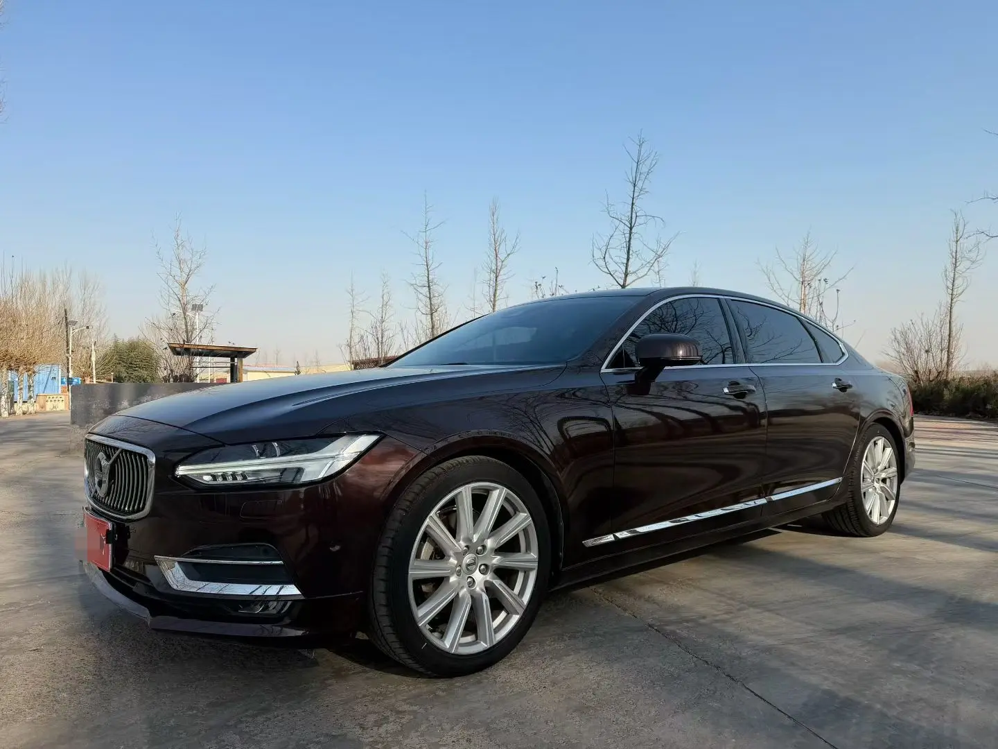Volvo S90