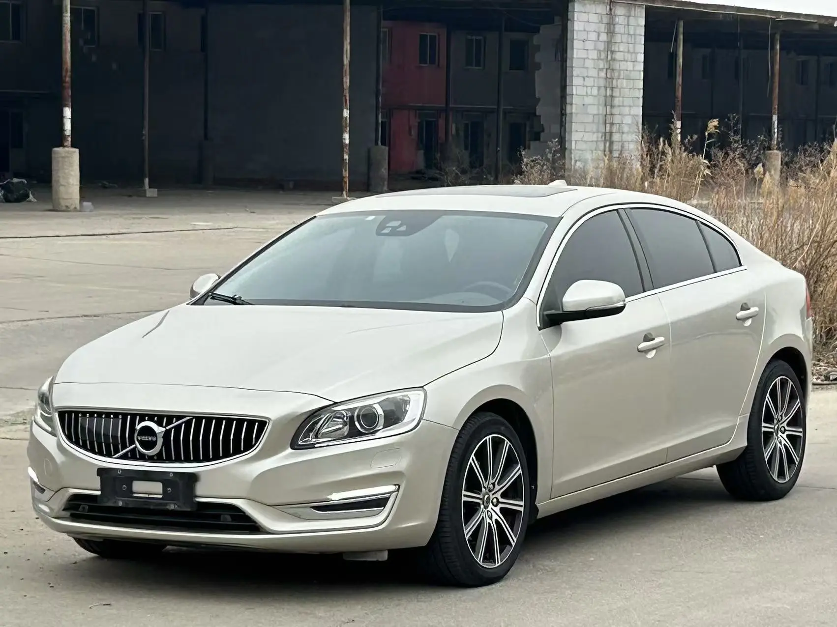 Volvo S60