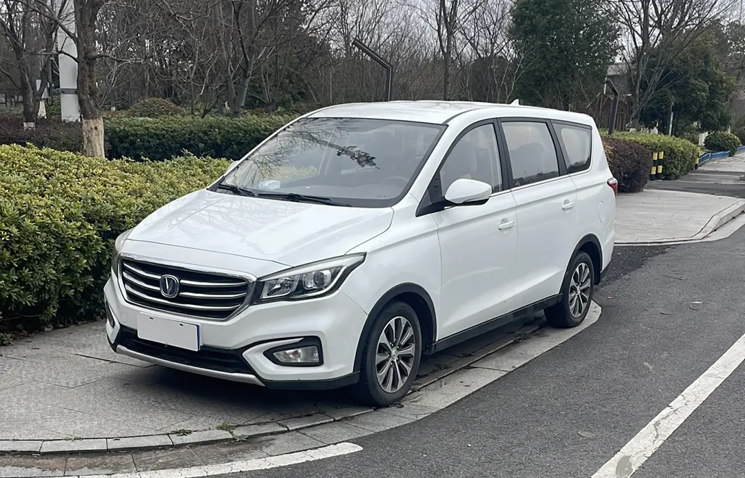 Changan Ling Xuan  из Китая