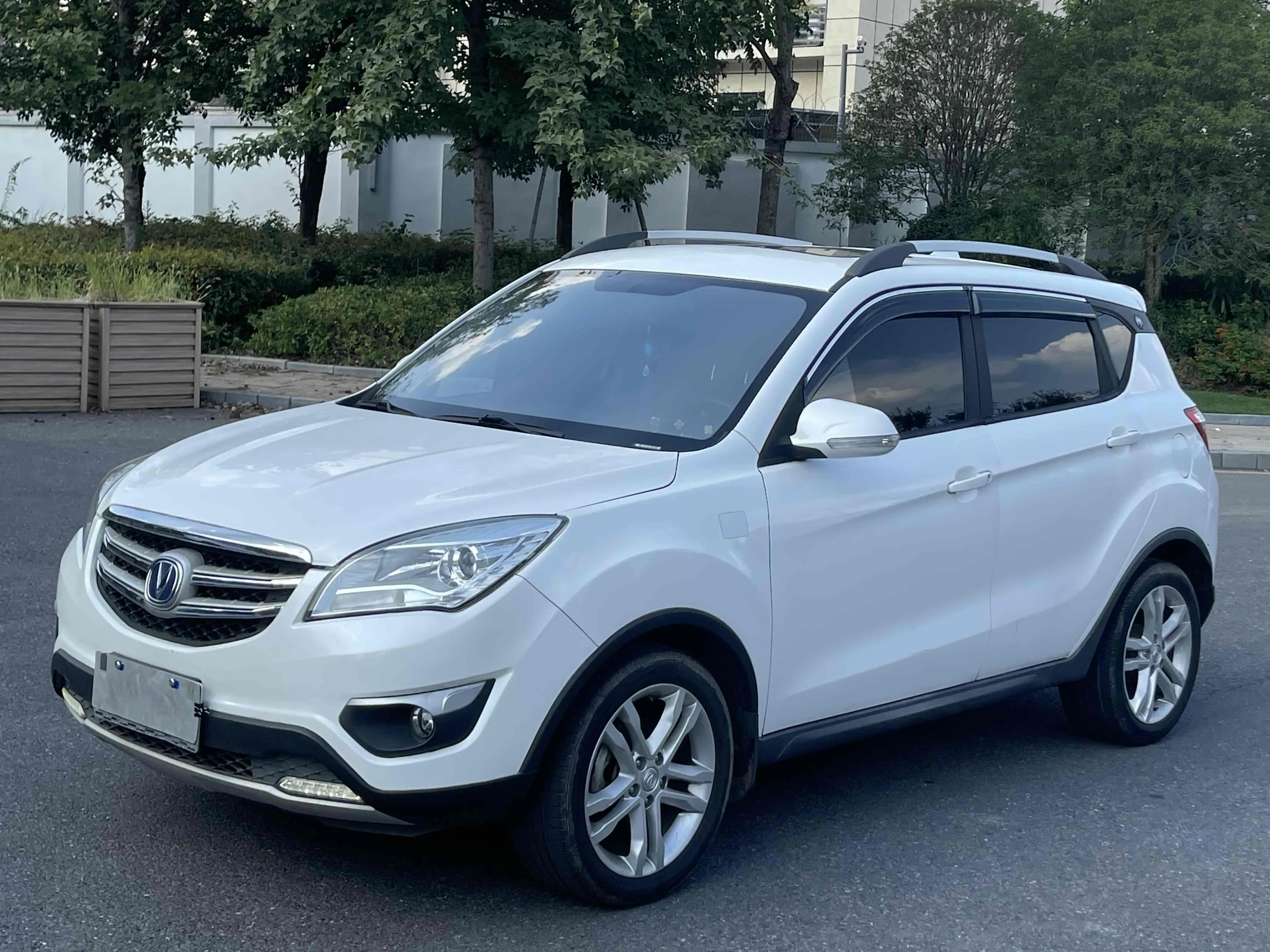 Changan CS35  из Китая