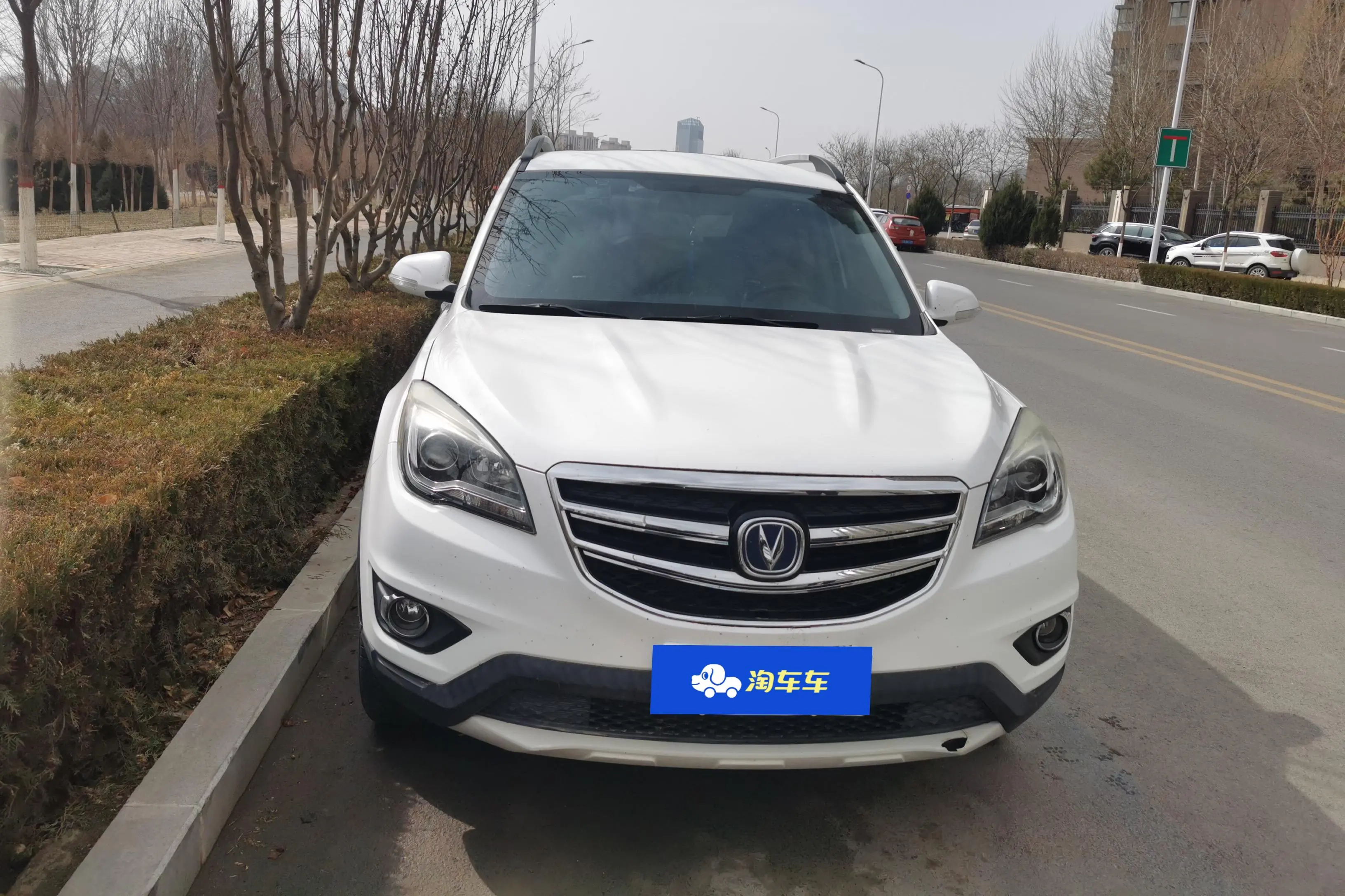 Changan CS35  из Китая
