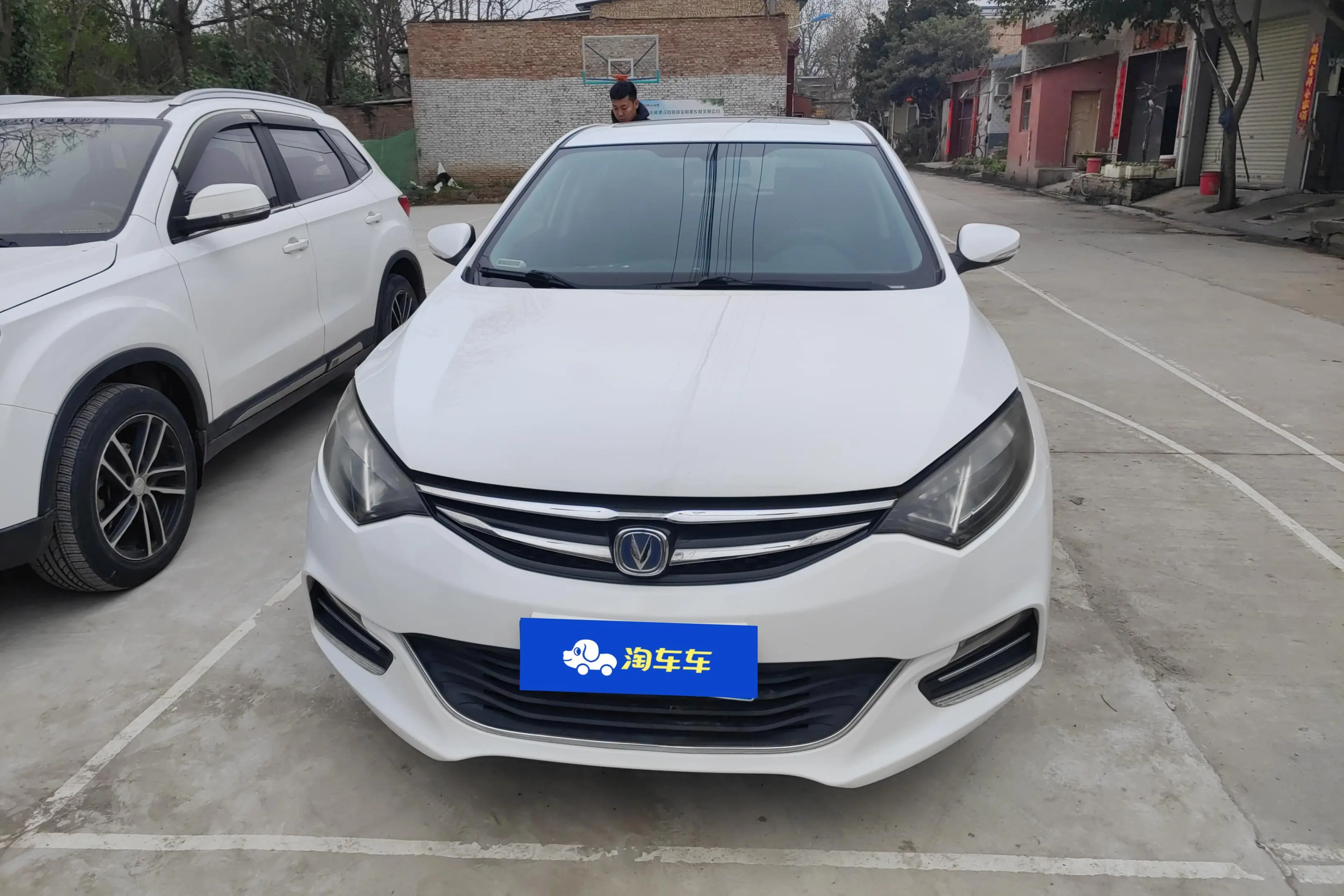 Changan Eado XT  из Китая
