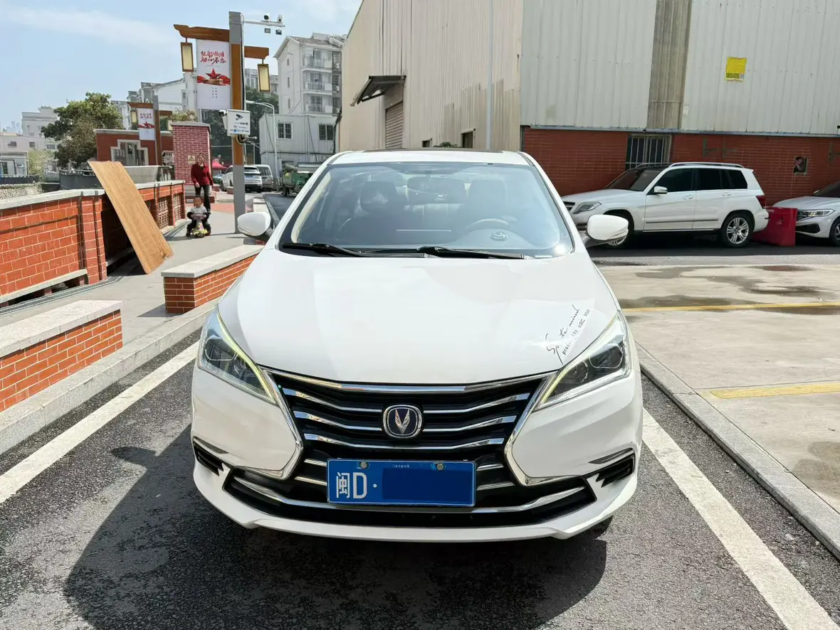 Changan Eado DT  из Китая
