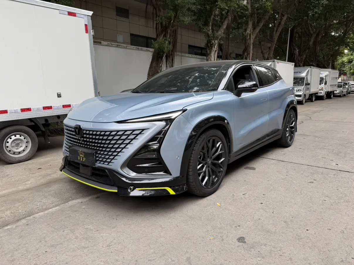 Changan UNI-T  из Китая