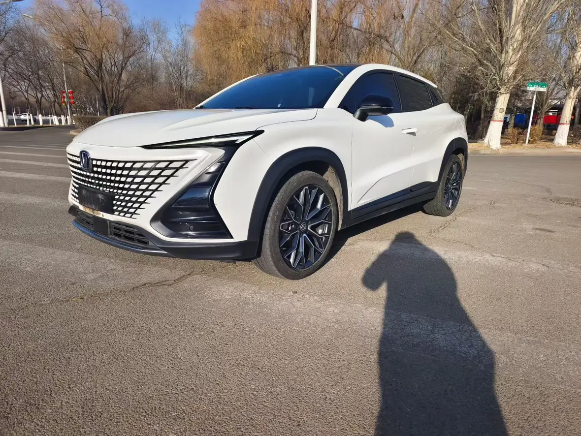 Changan UNI-T  из Китая