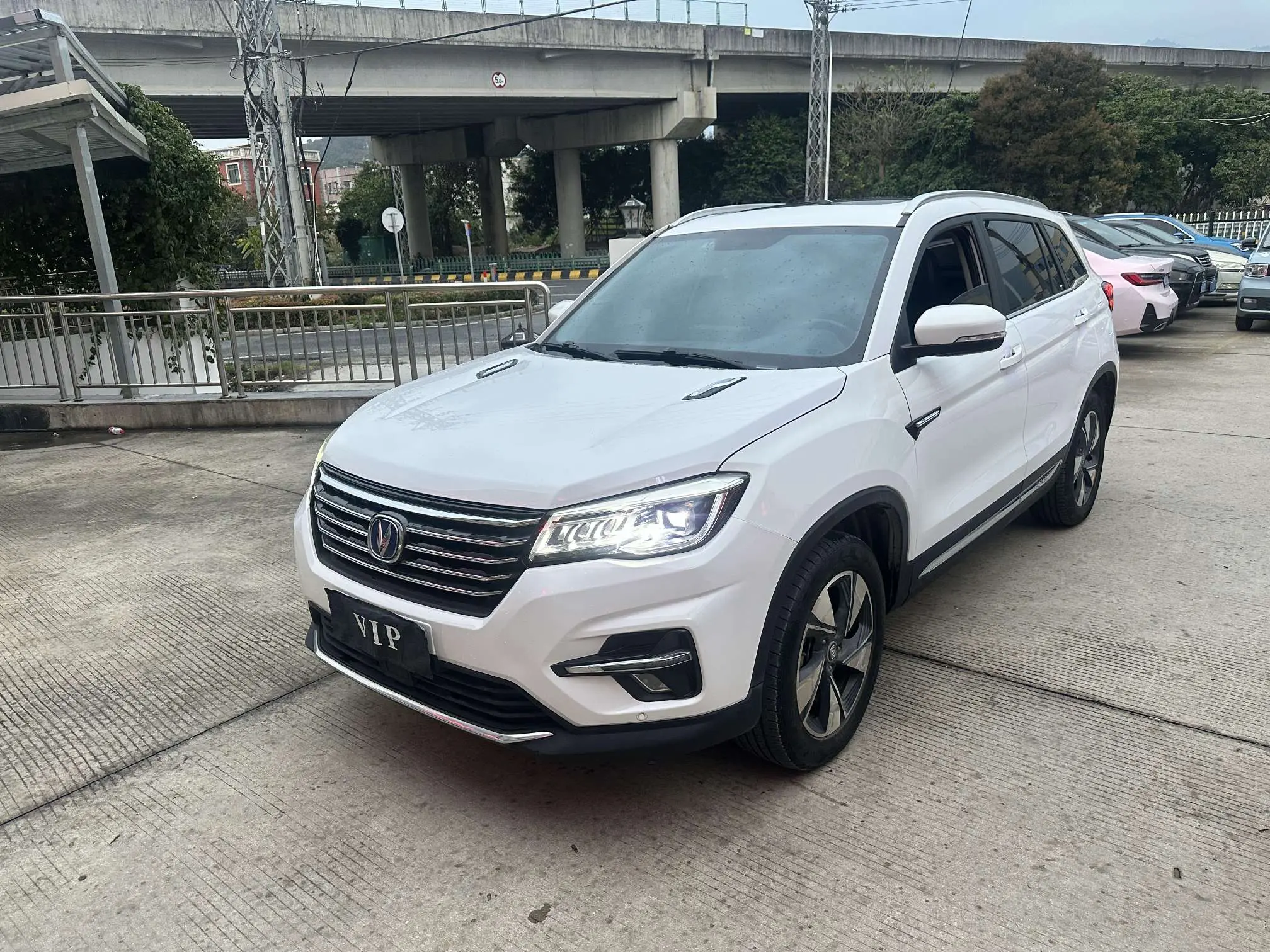 Changan CS75  из Китая