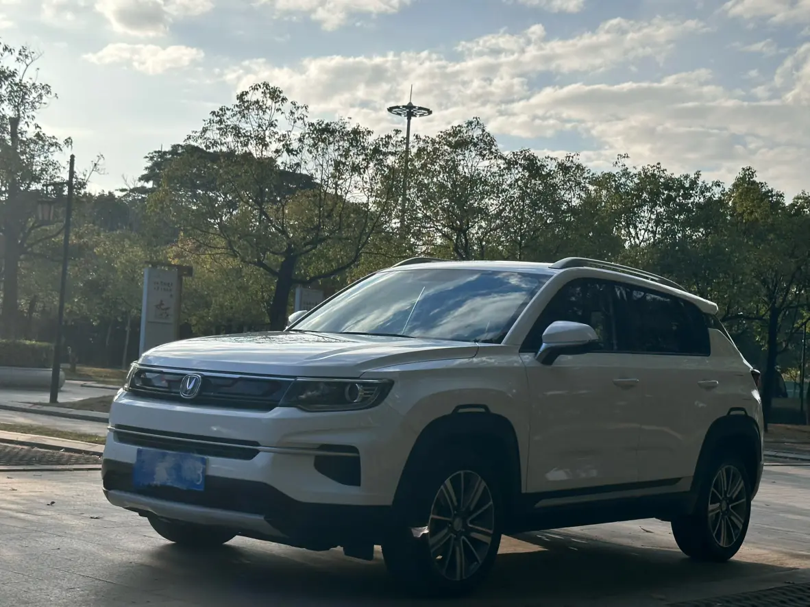 Changan CS35 PLUS  из Китая