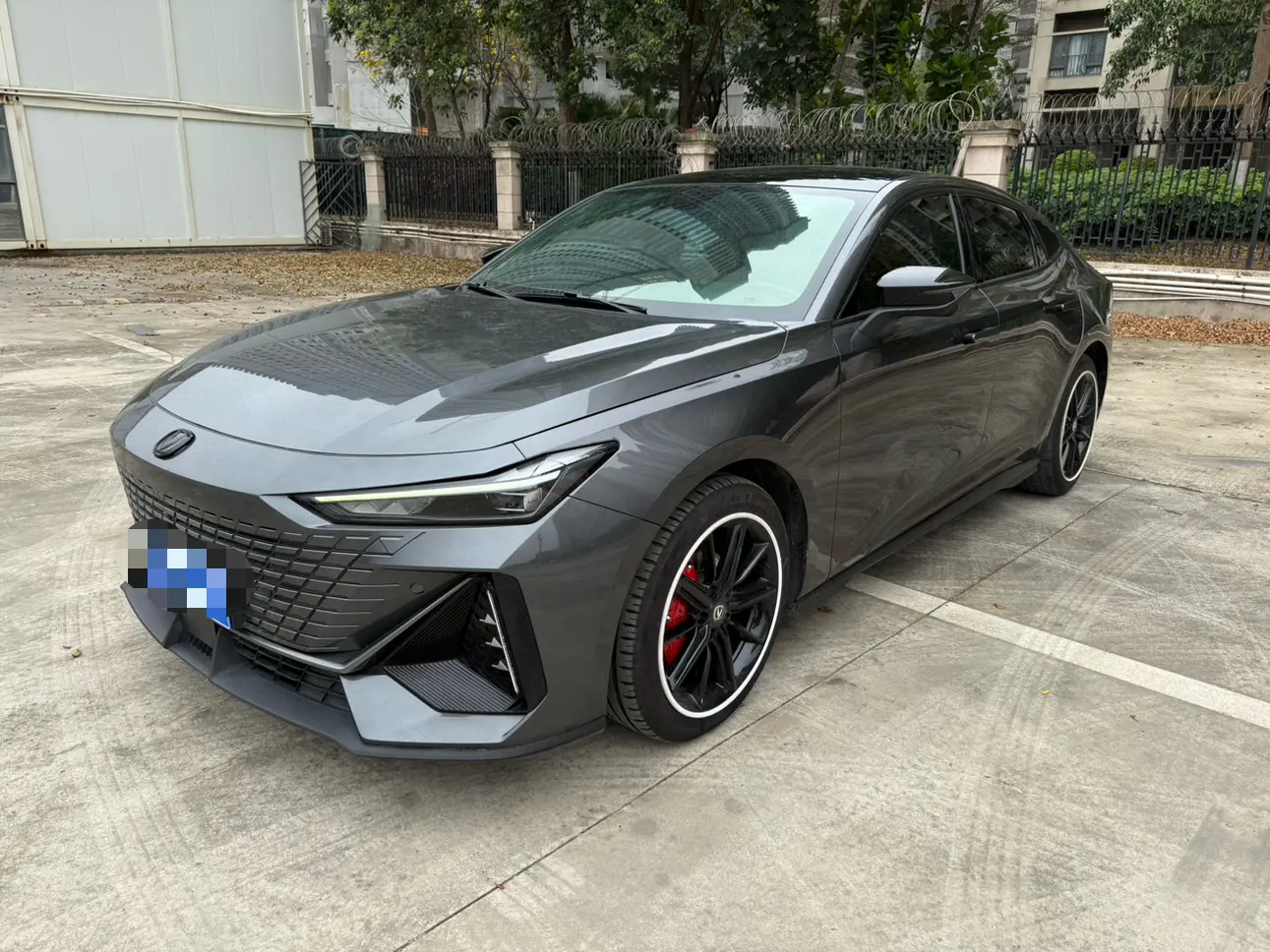 Changan UNI-V  из Китая