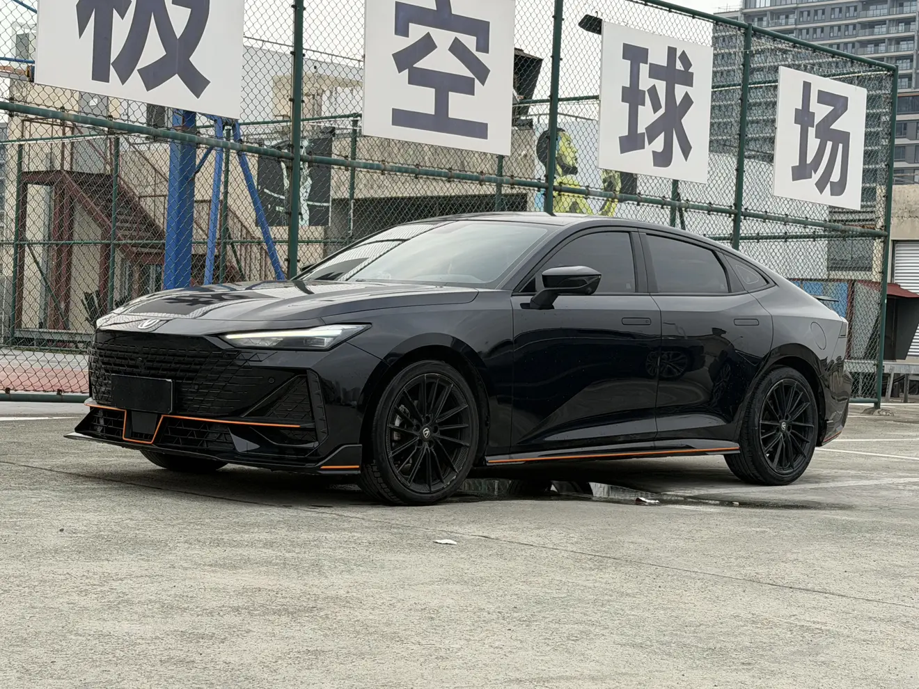 Changan UNI-V  из Китая