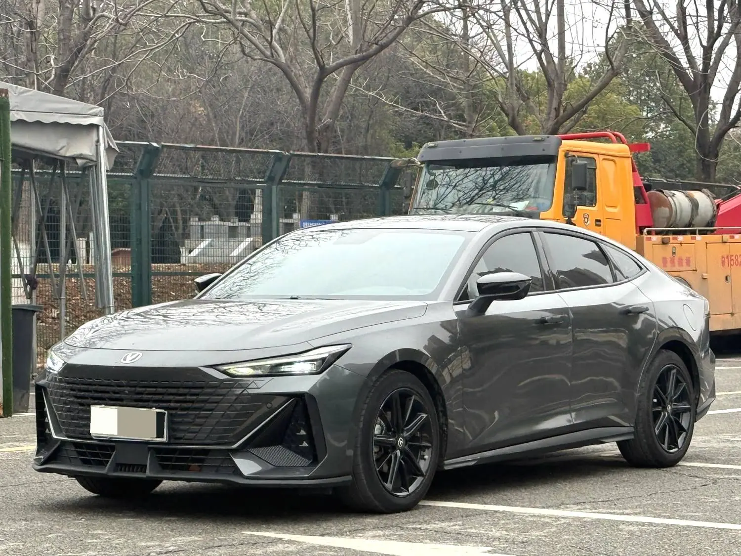 Changan UNI-V  из Китая