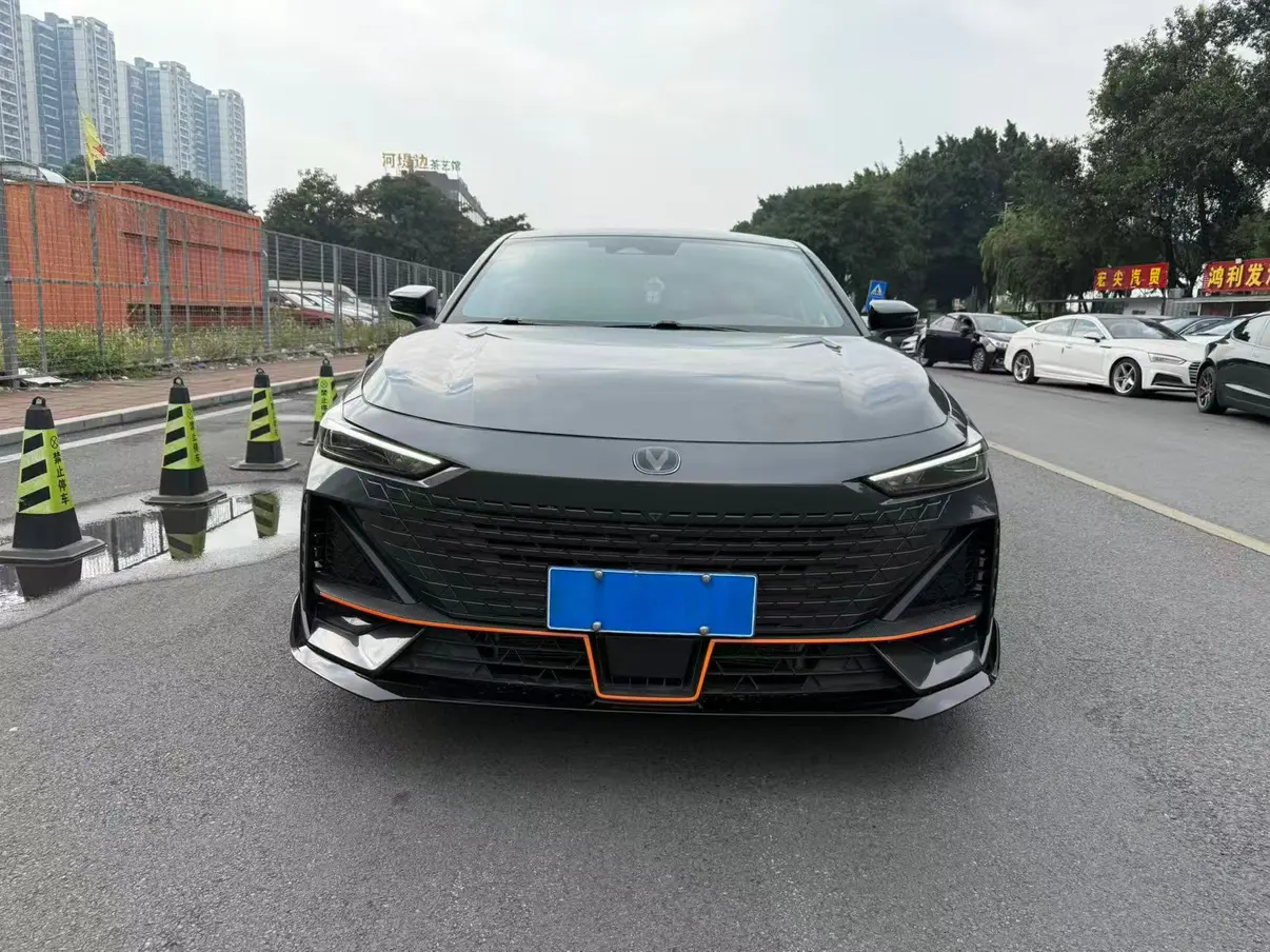 Changan UNI-V  из Китая