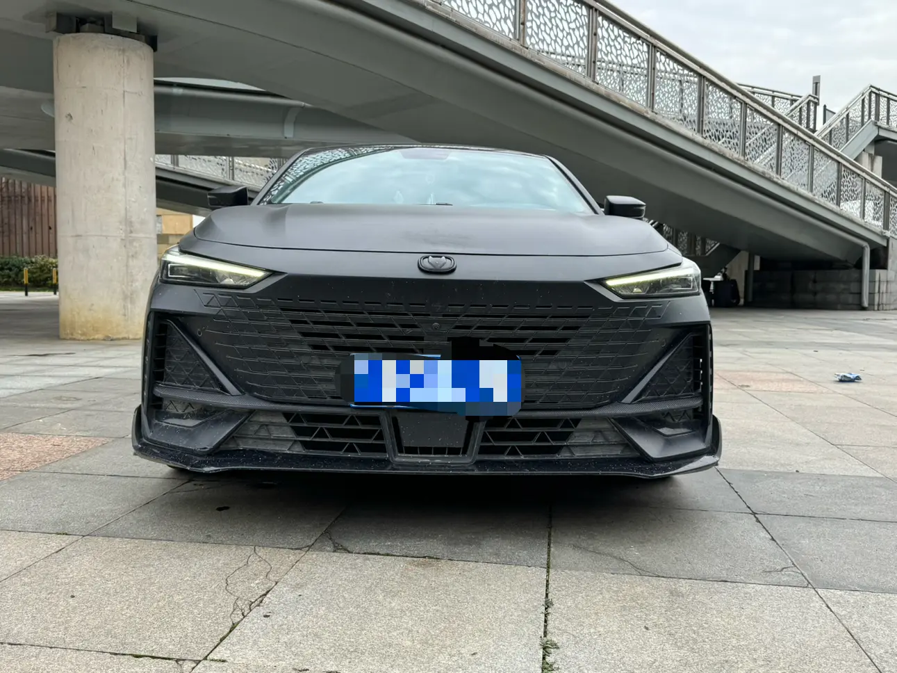 Changan UNI-V  из Китая