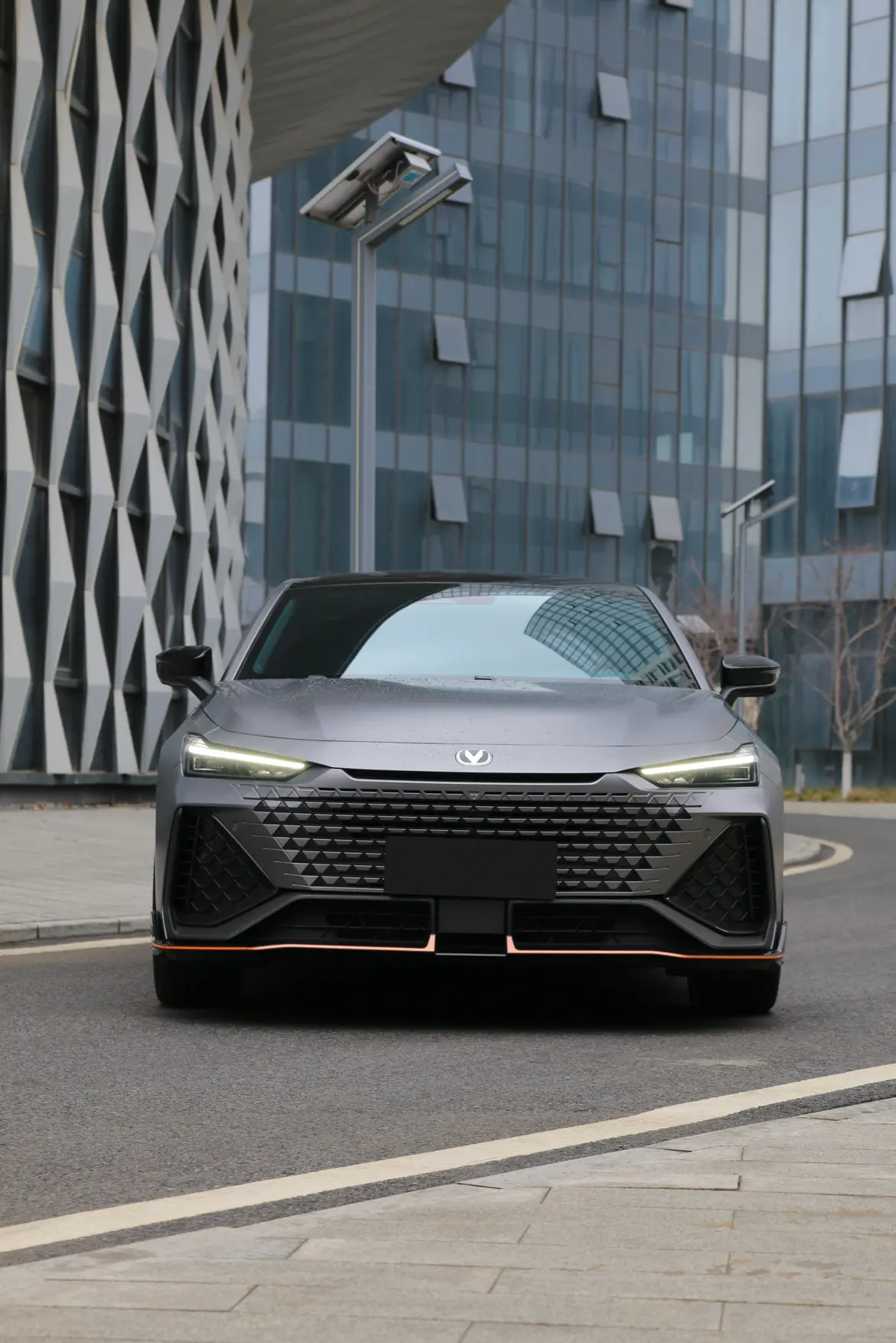 Changan UNI-V  из Китая