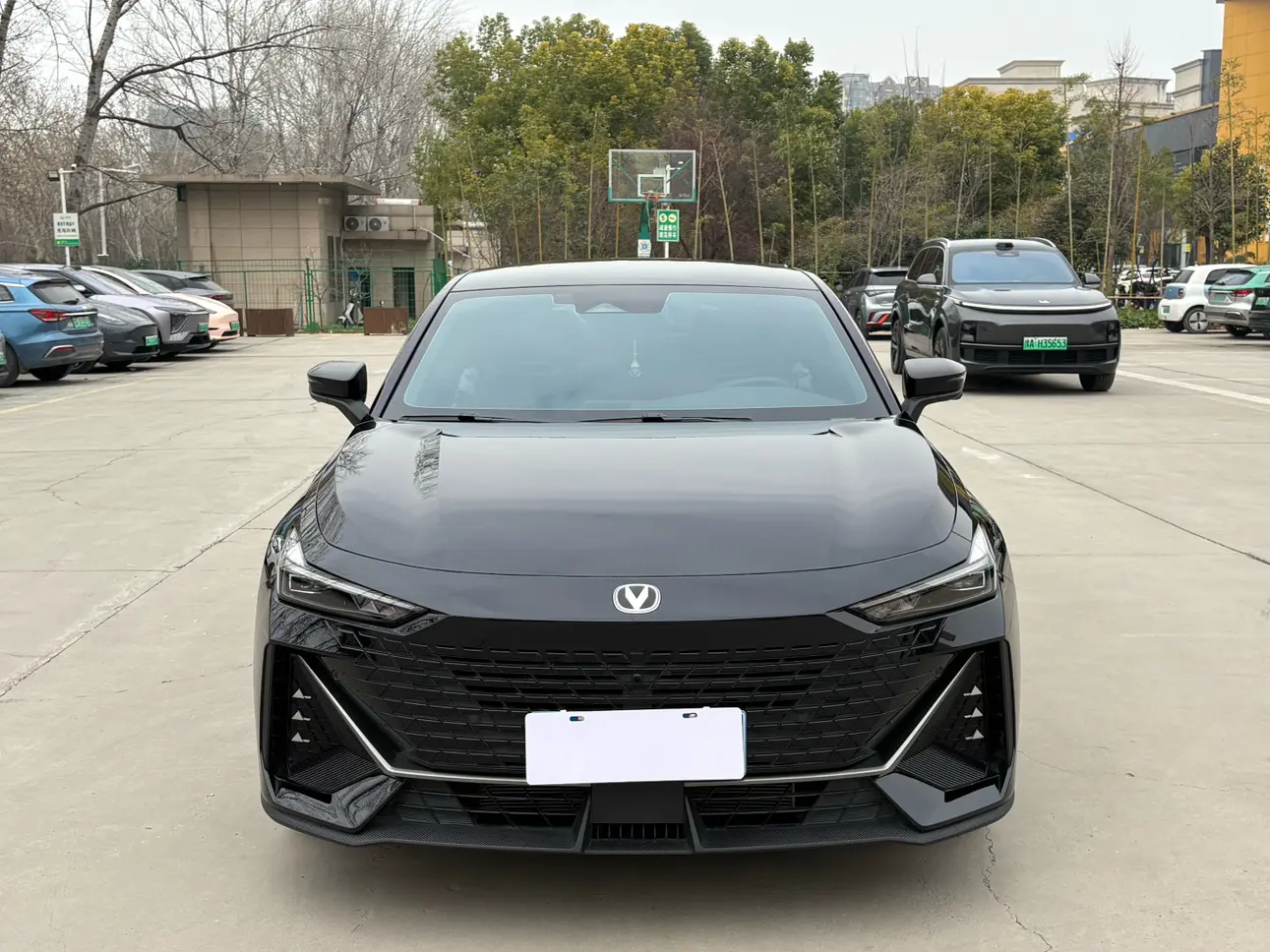 Changan UNI-V  из Китая