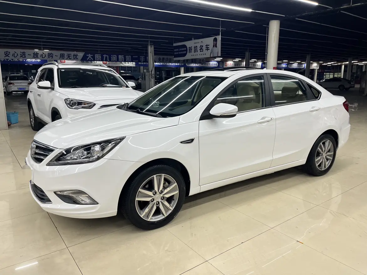 Changan Escape  из Китая