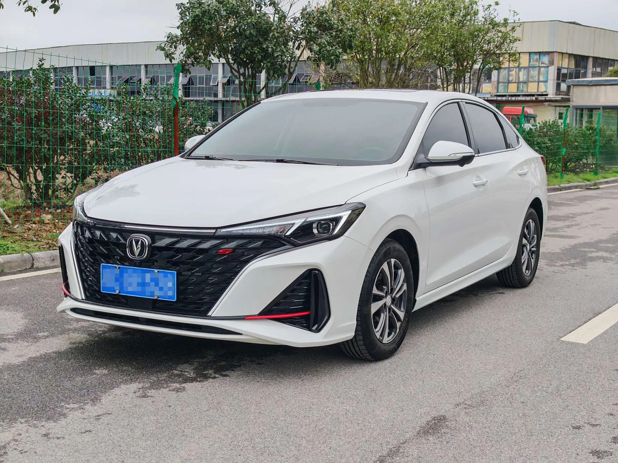 Changan Escape  из Китая