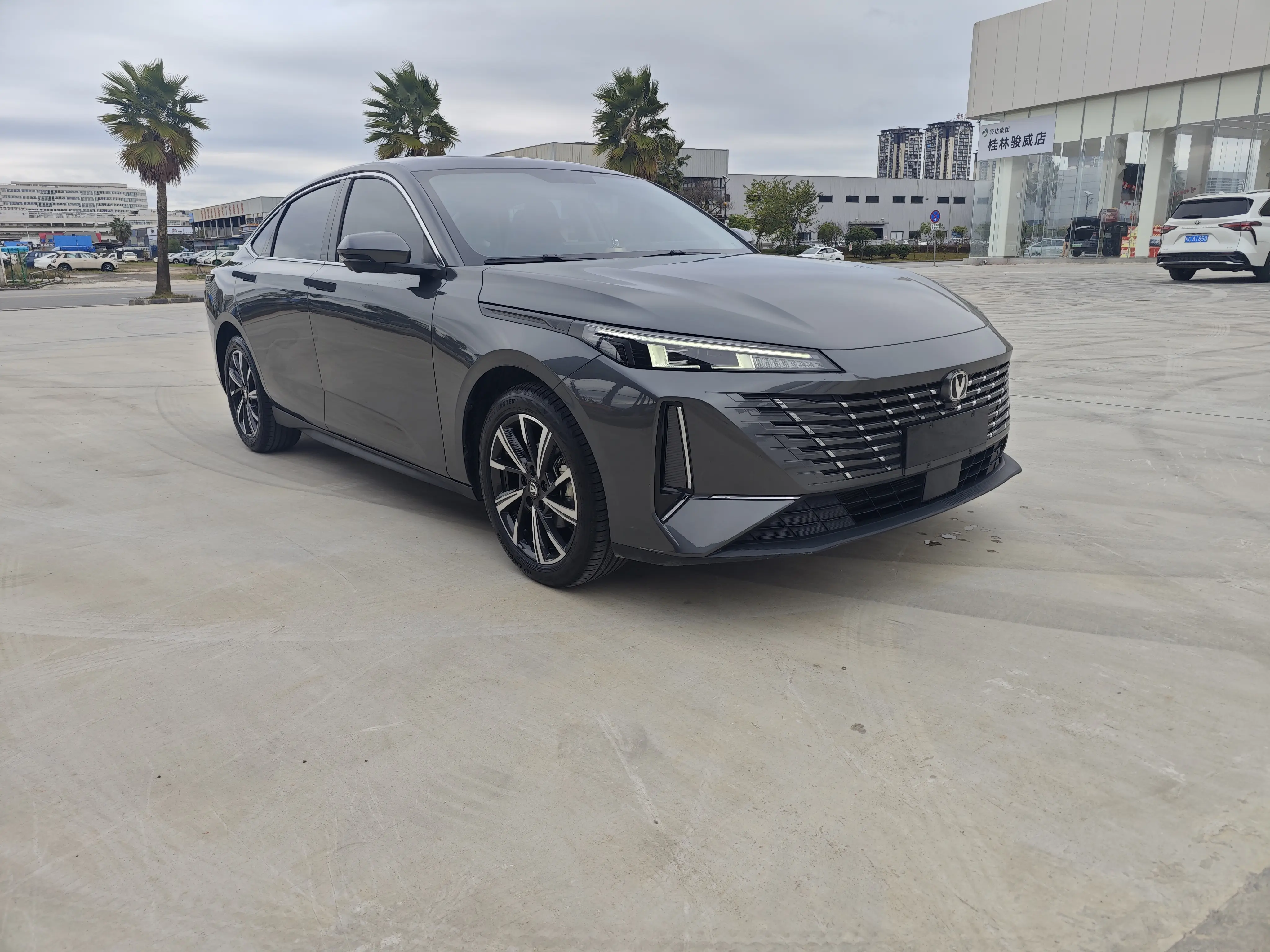 Changan Escape  из Китая