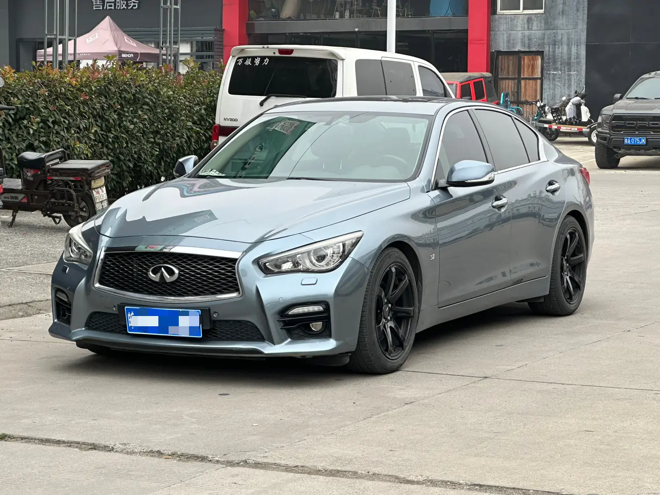 Infiniti Q50