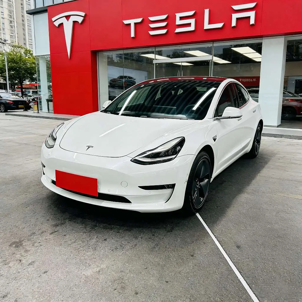 Tesla Model 3  из Китая