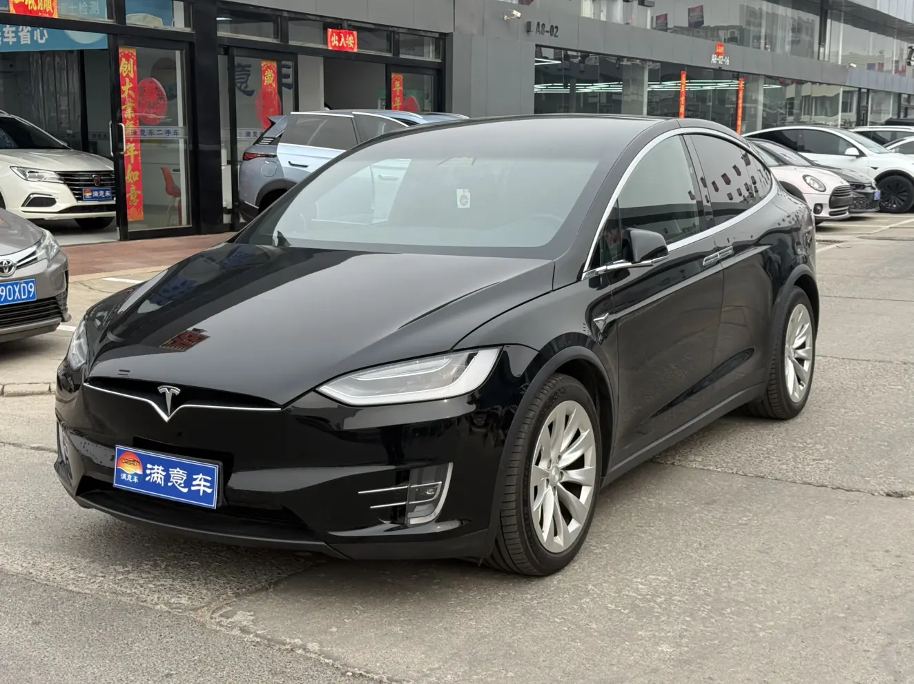 Tesla Model X  из Китая