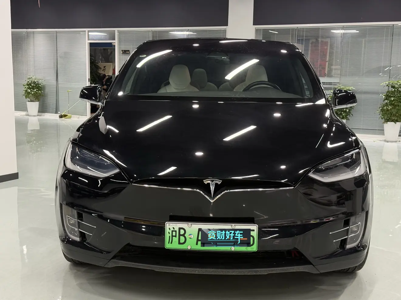 Tesla Model X  из Китая