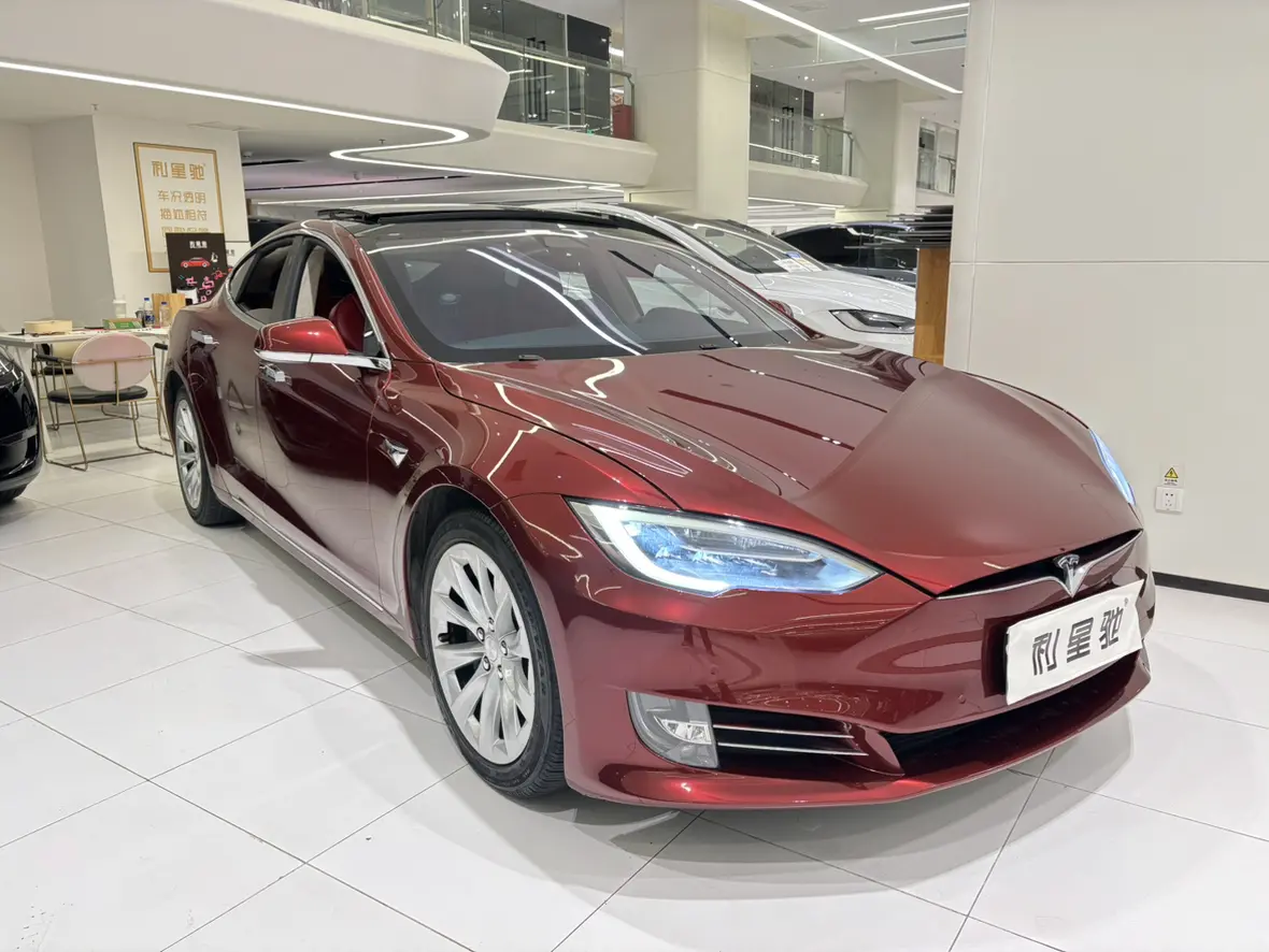 Tesla Model S  из Китая
