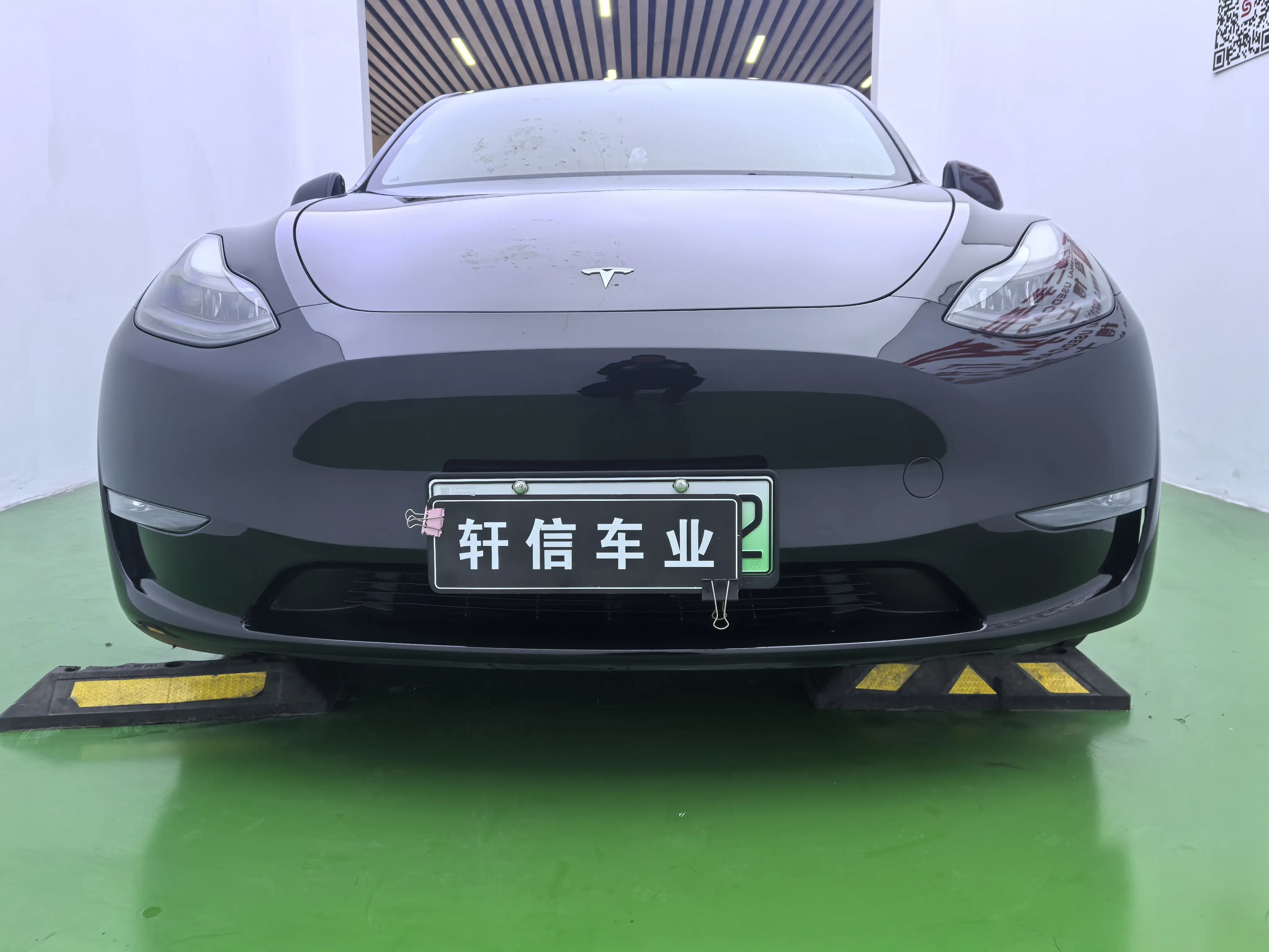 Tesla Model Y  из Китая