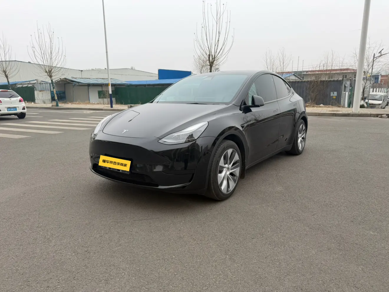 Tesla Model Y  из Китая