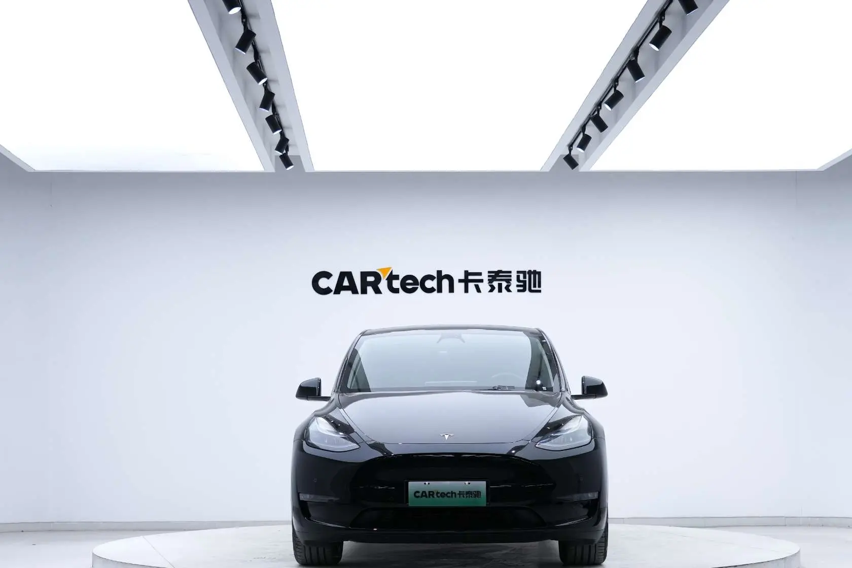 Tesla Model Y  из Китая