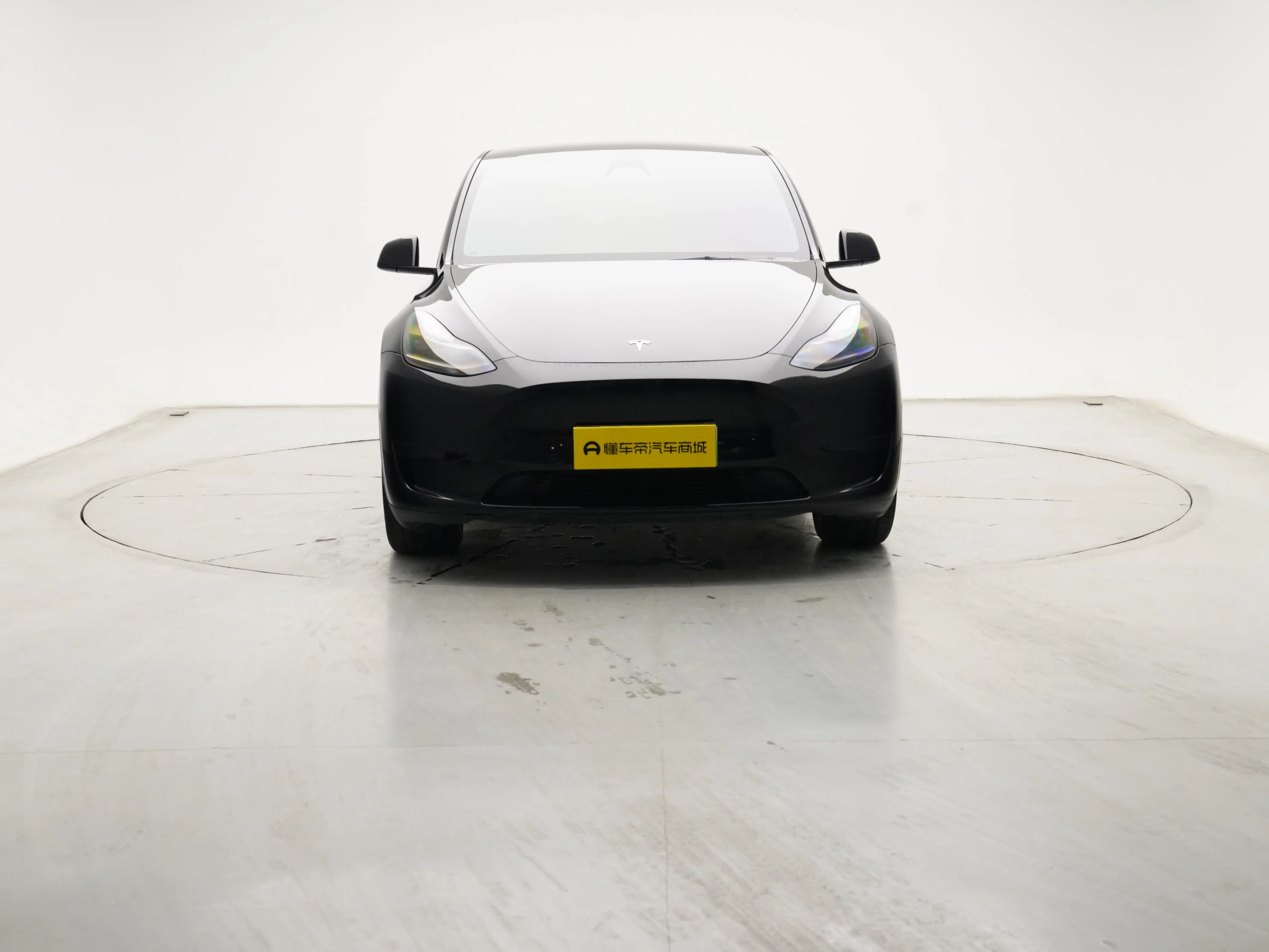 Tesla Model Y  из Китая