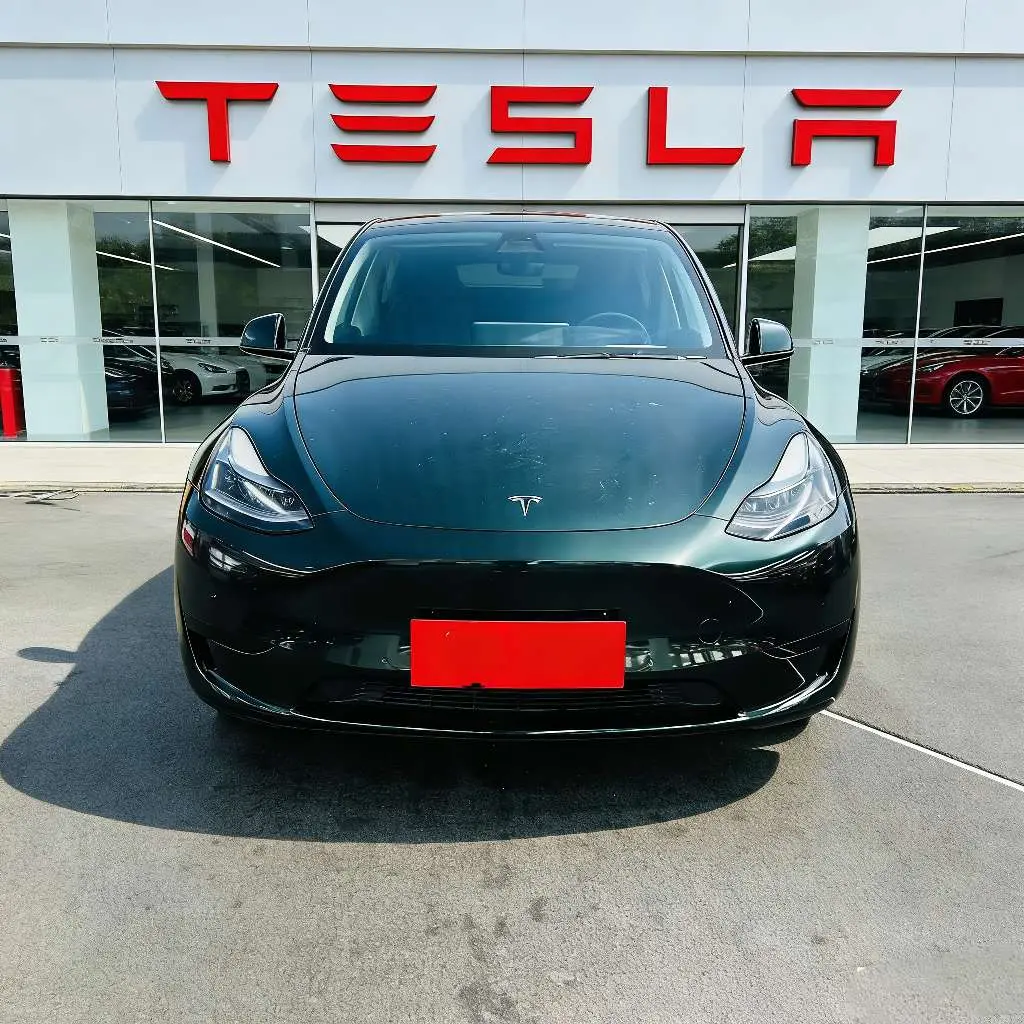 Tesla Model Y  из Китая