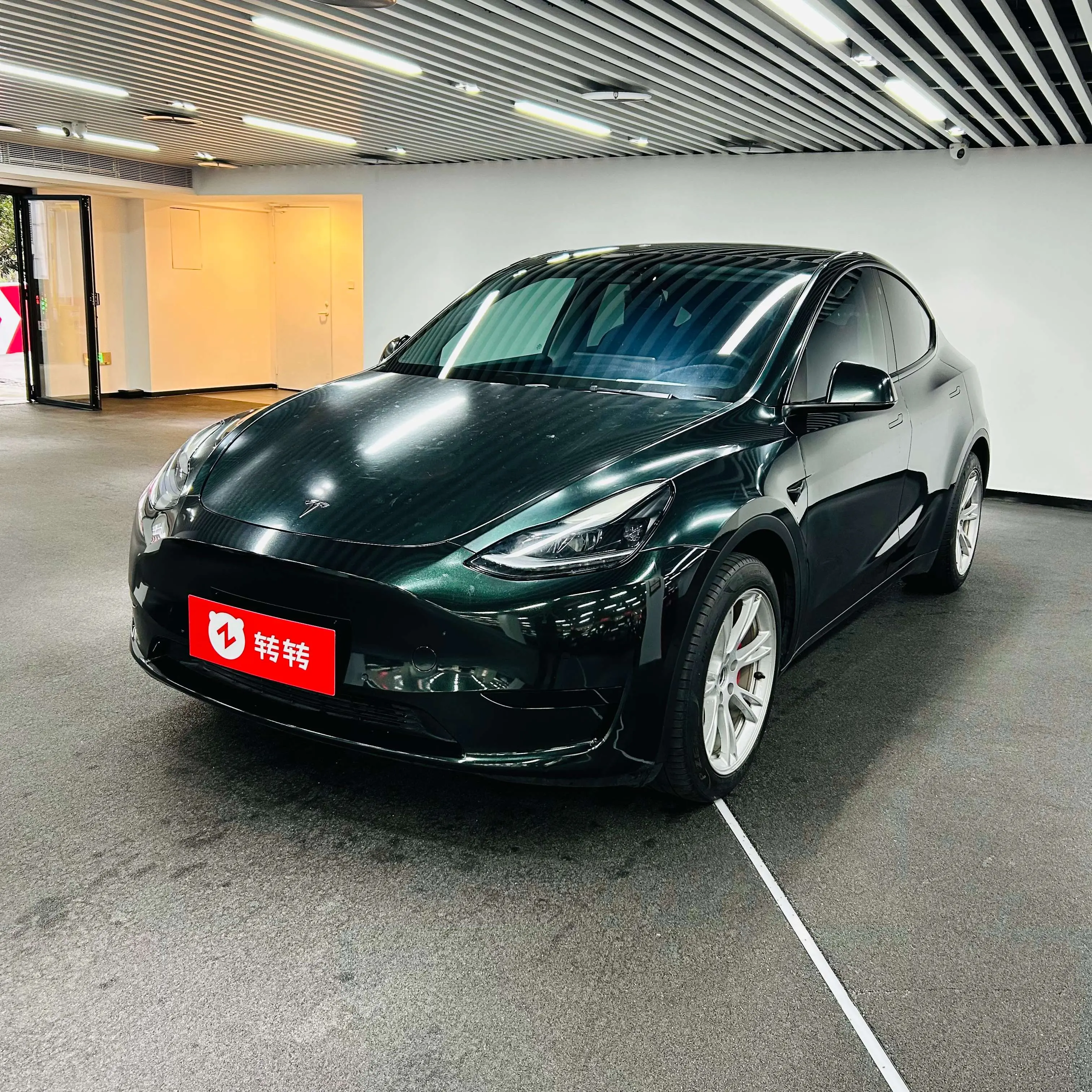 Tesla Model Y  из Китая