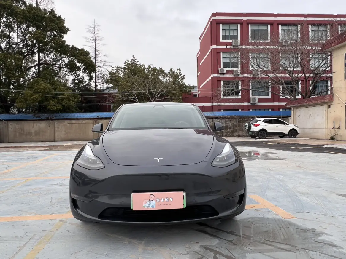 Tesla Model Y  из Китая