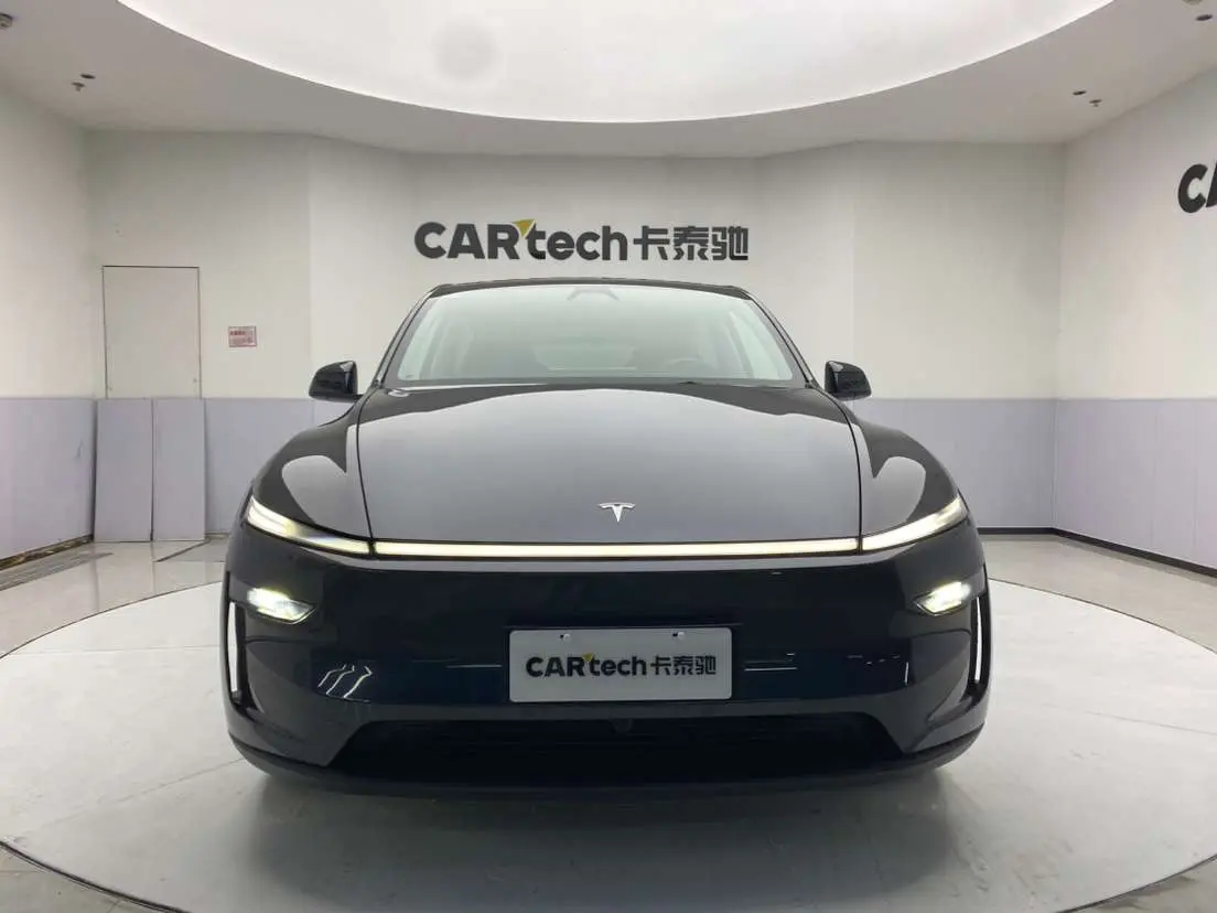 Tesla Model Y  из Китая