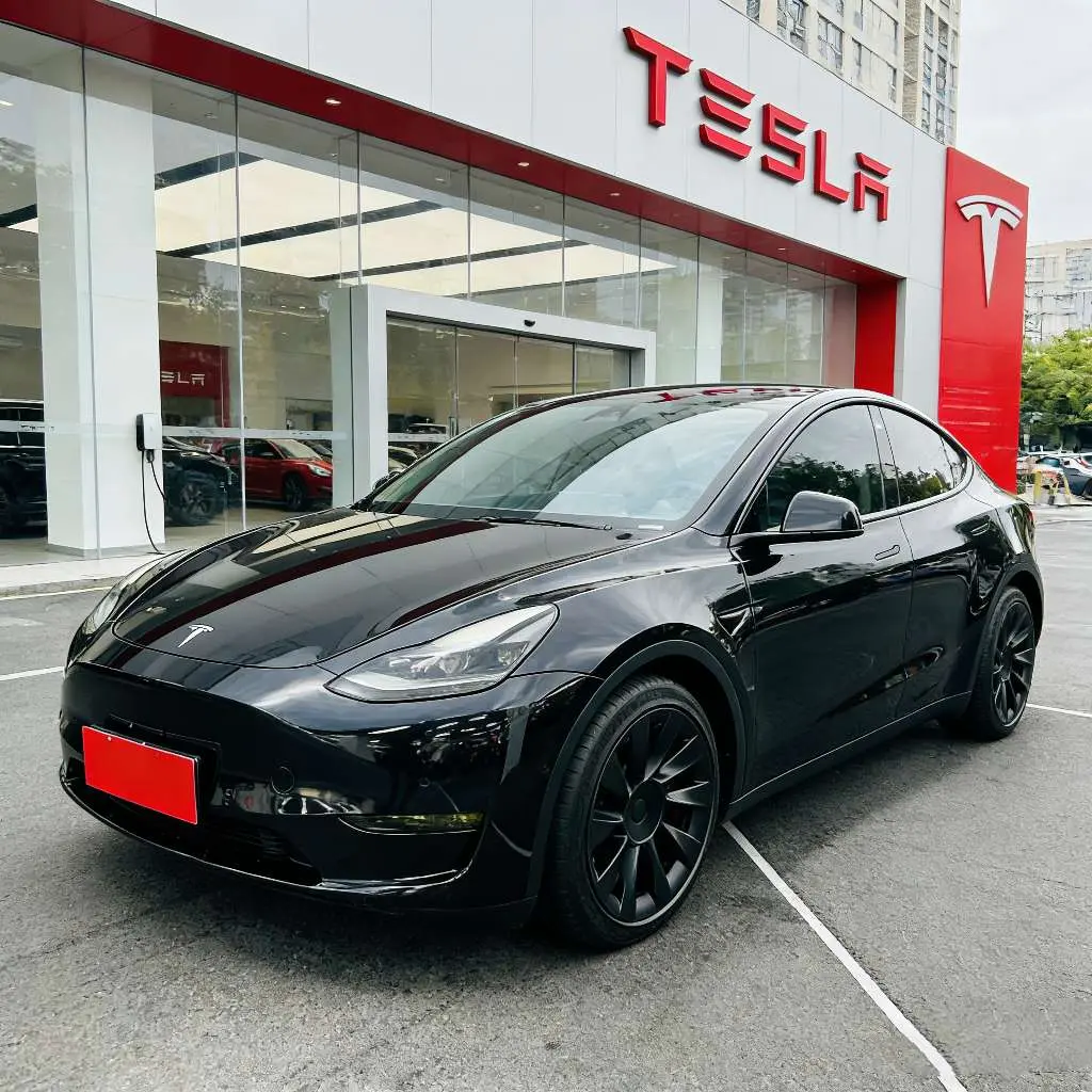 Tesla Model Y  из Китая