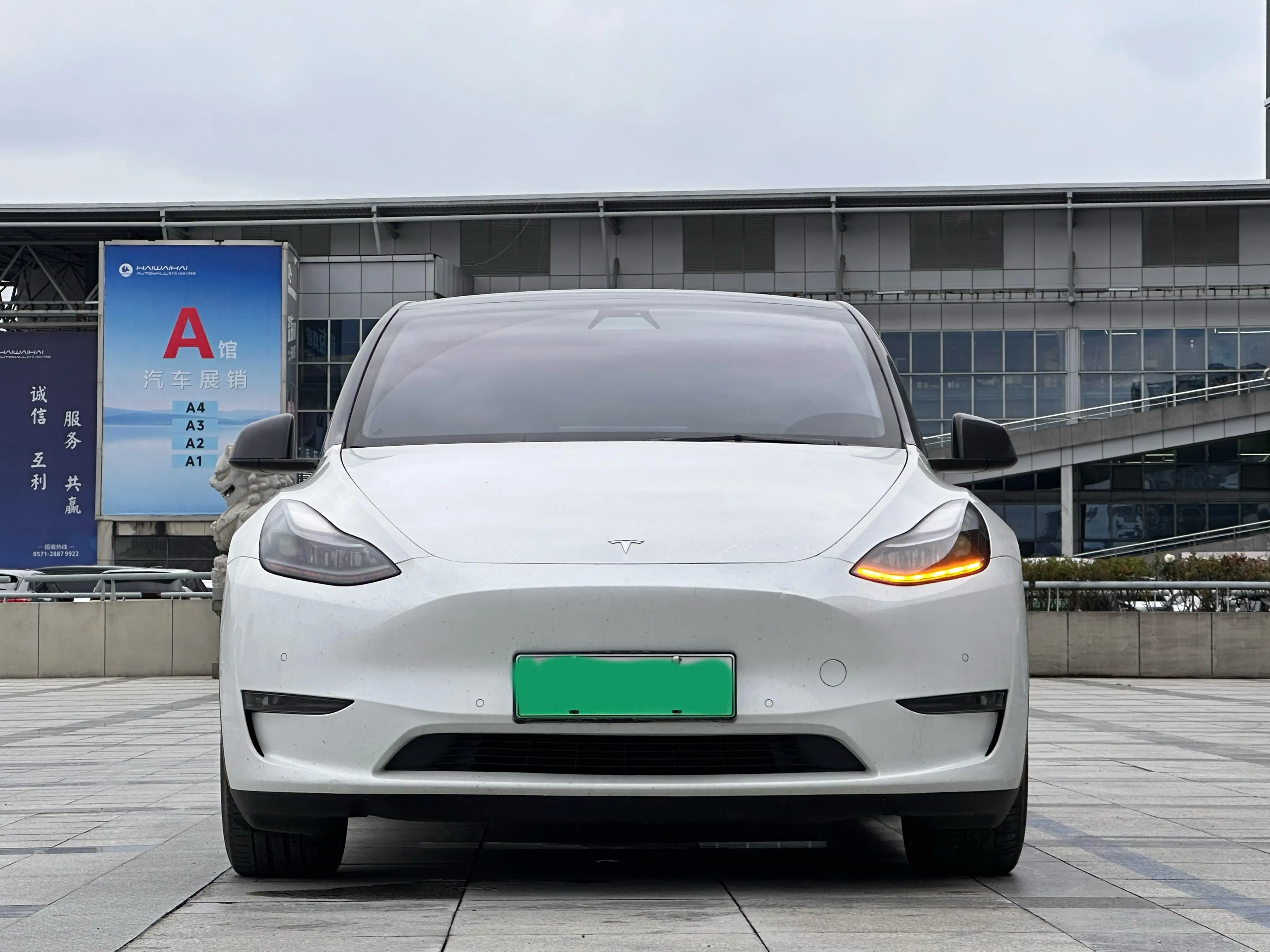 Tesla Model Y  из Китая