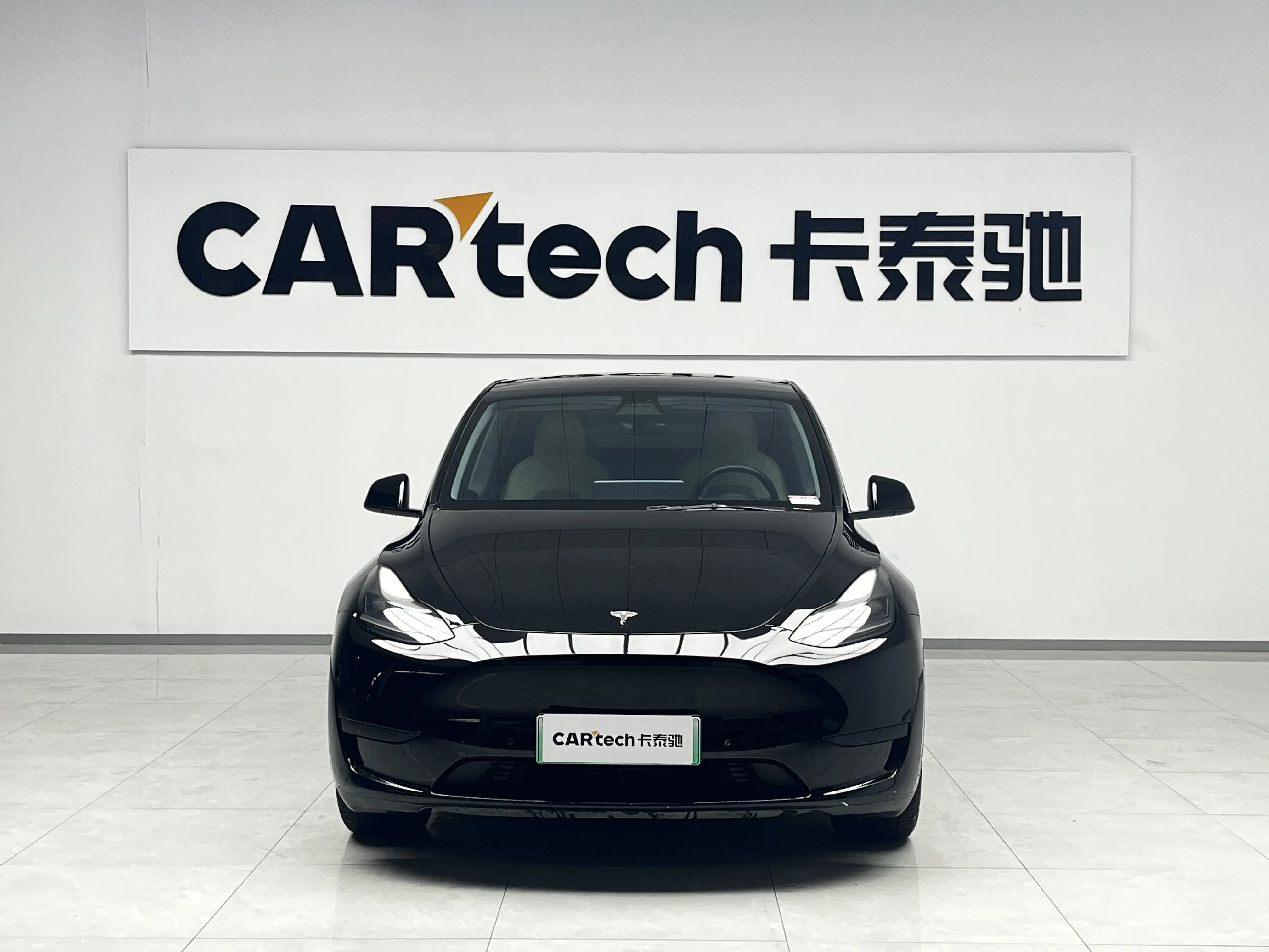 Tesla Model Y  из Китая