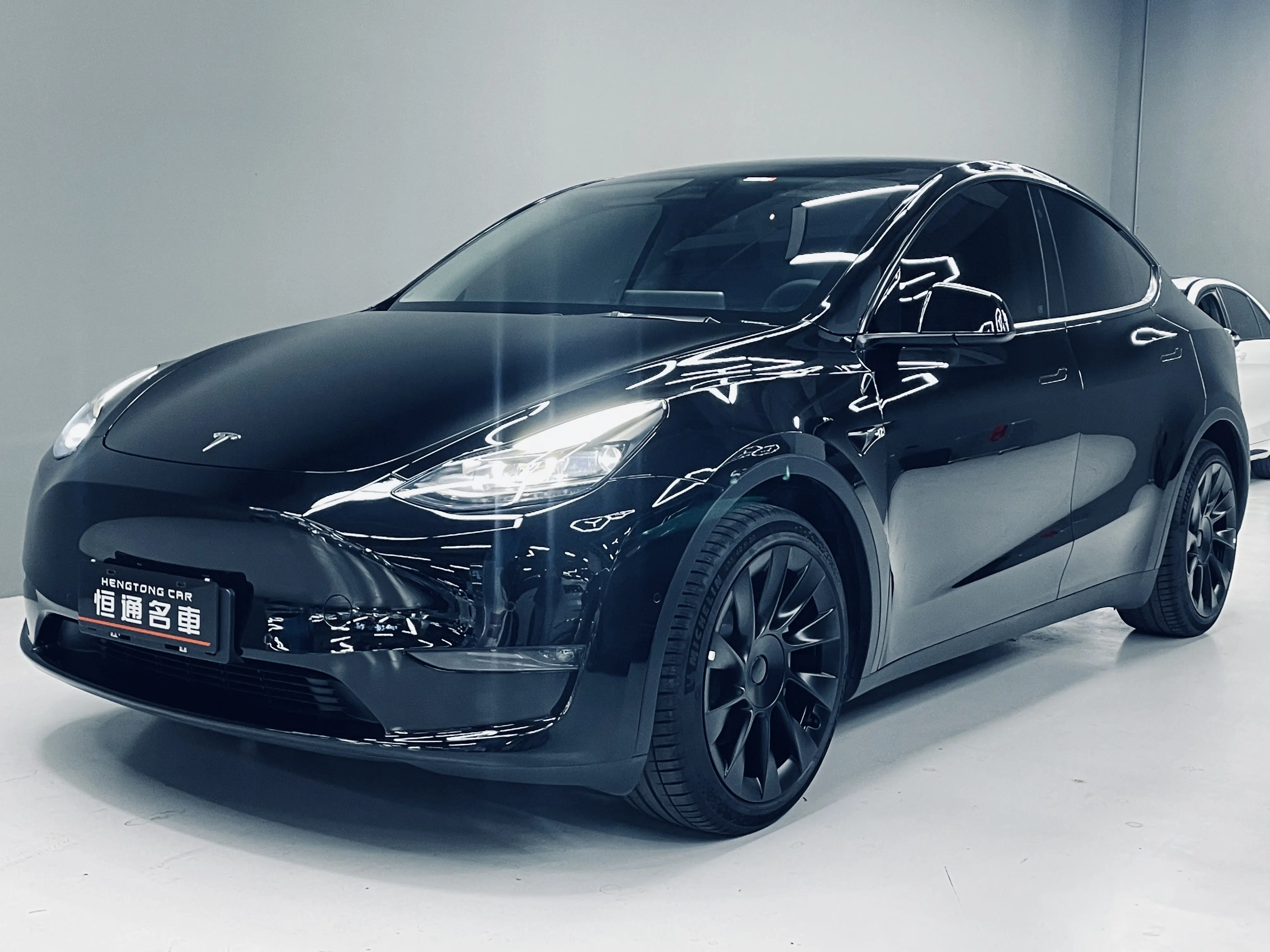 Tesla Model Y  из Китая