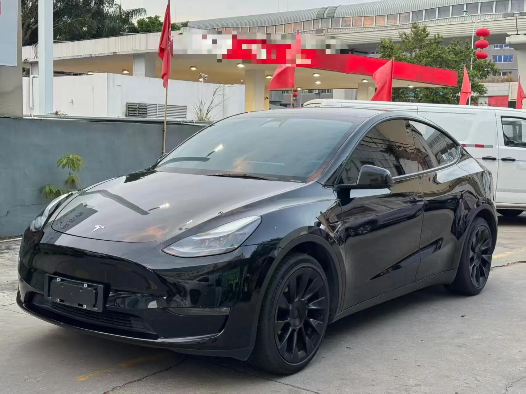 Tesla Model Y  из Китая