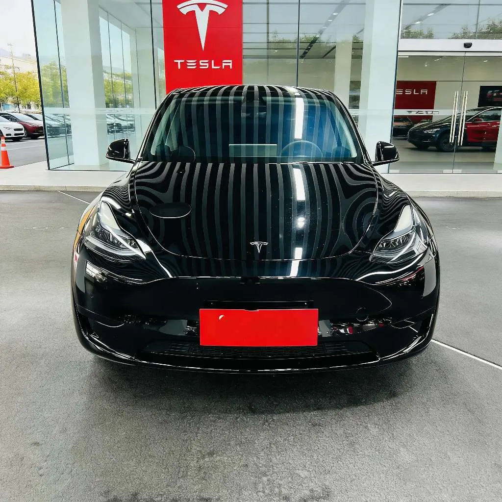 Tesla Model Y  из Китая