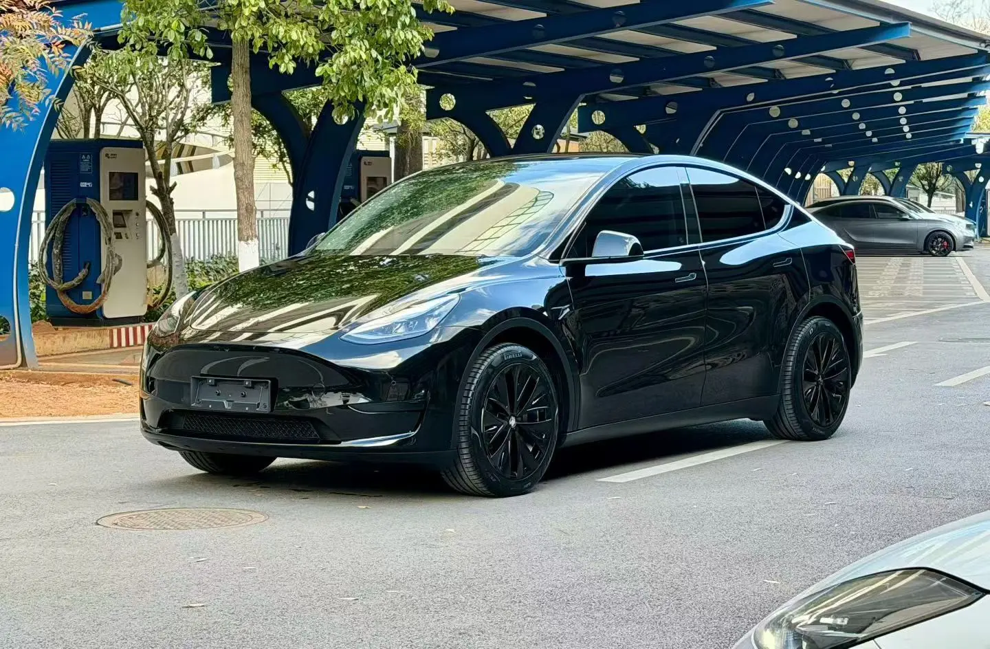 Tesla Model Y  из Китая