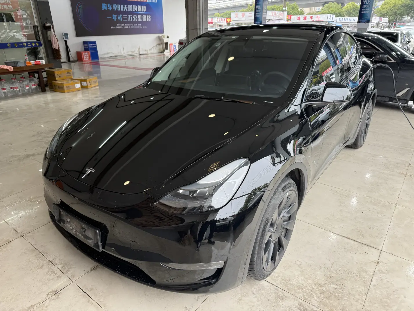 Tesla Model Y  из Китая