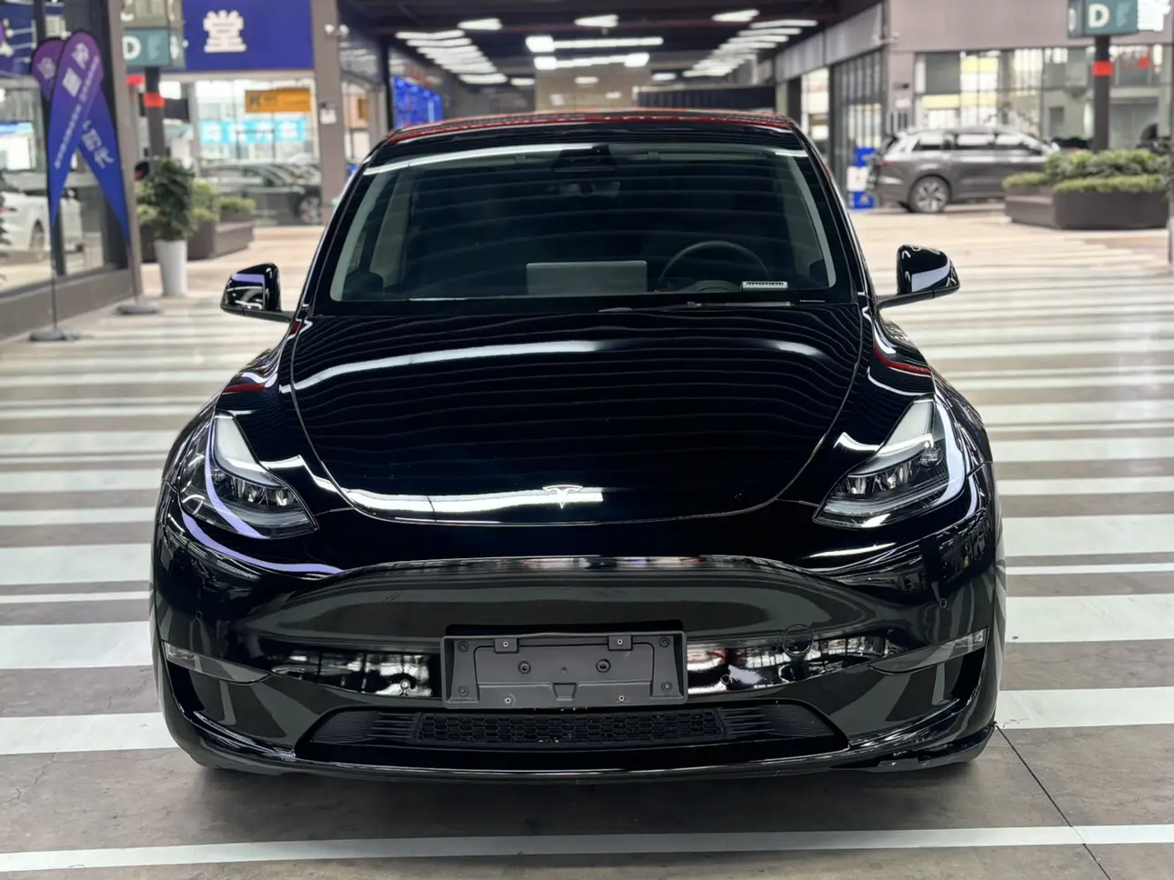 Tesla Model Y  из Китая