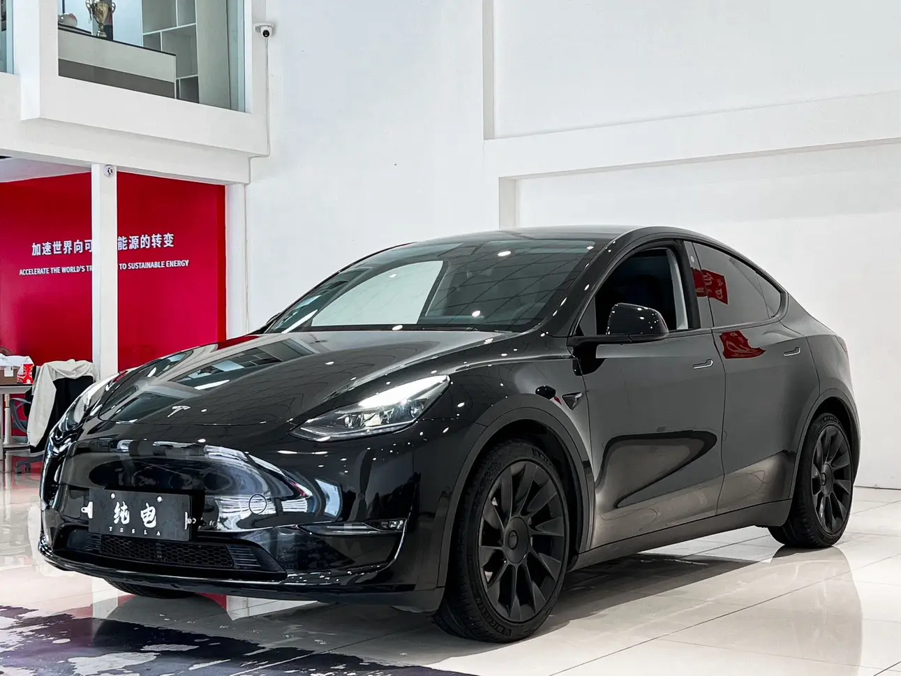 Tesla Model Y  из Китая