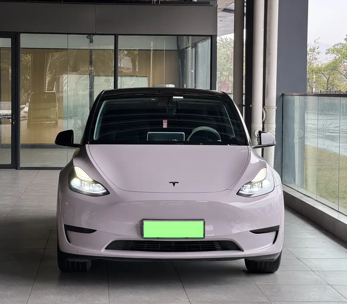 Tesla Model Y  из Китая