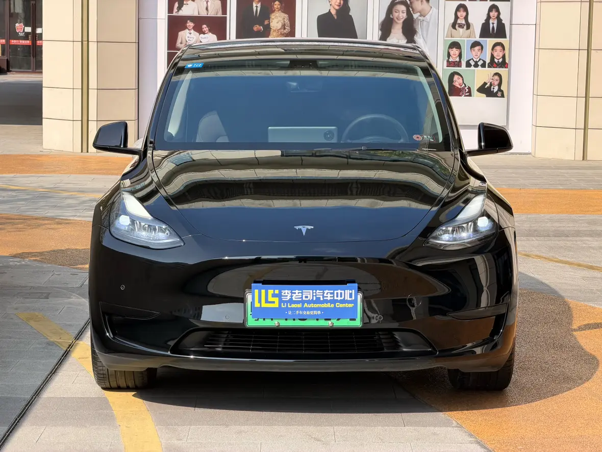 Tesla Model Y  из Китая