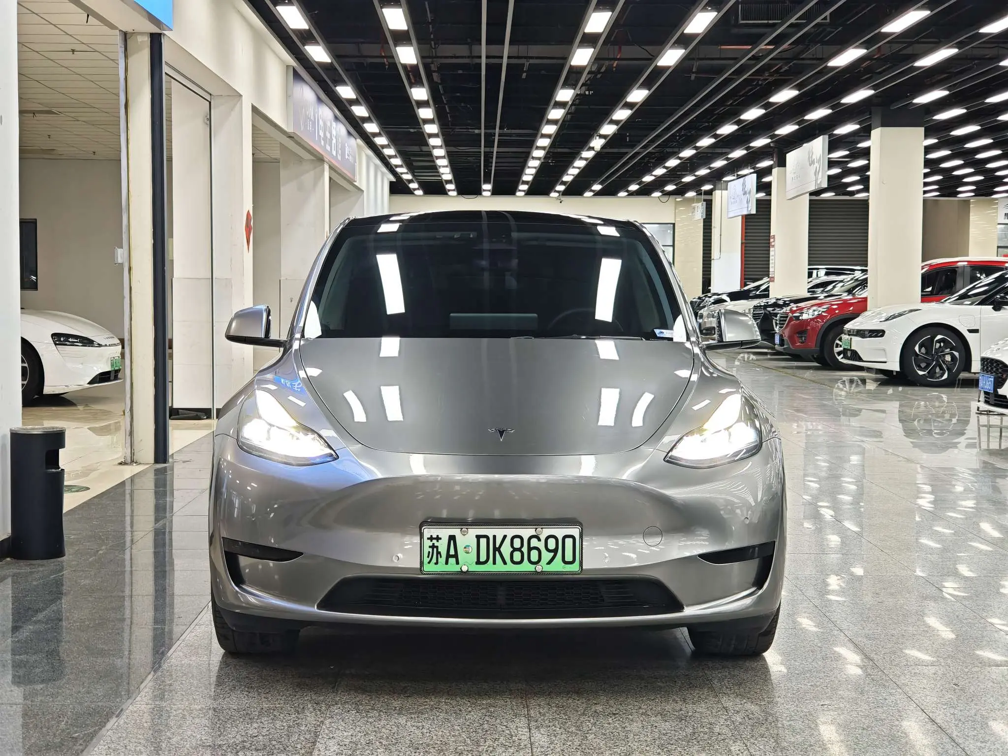 Tesla Model Y  из Китая