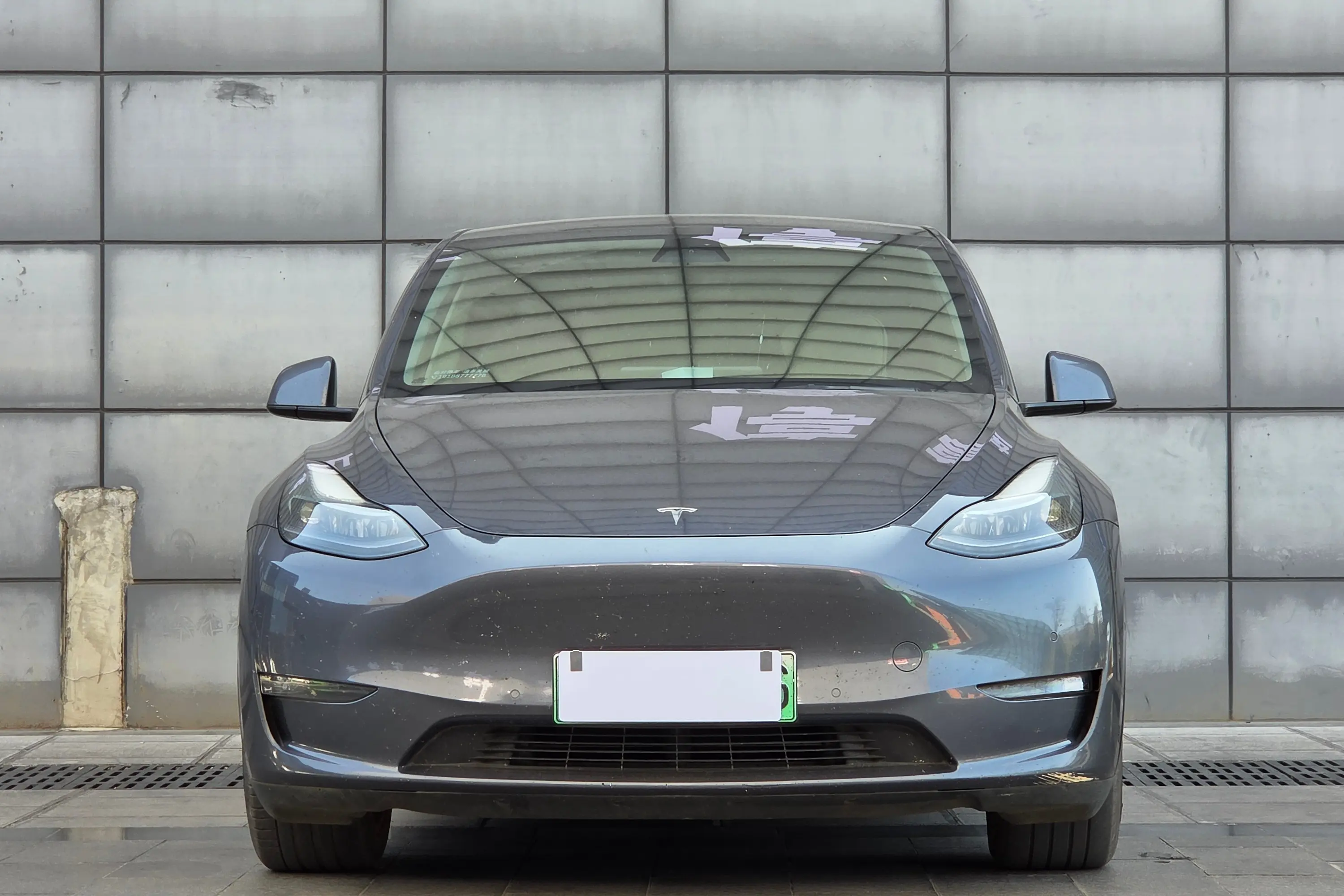 Tesla Model Y  из Китая