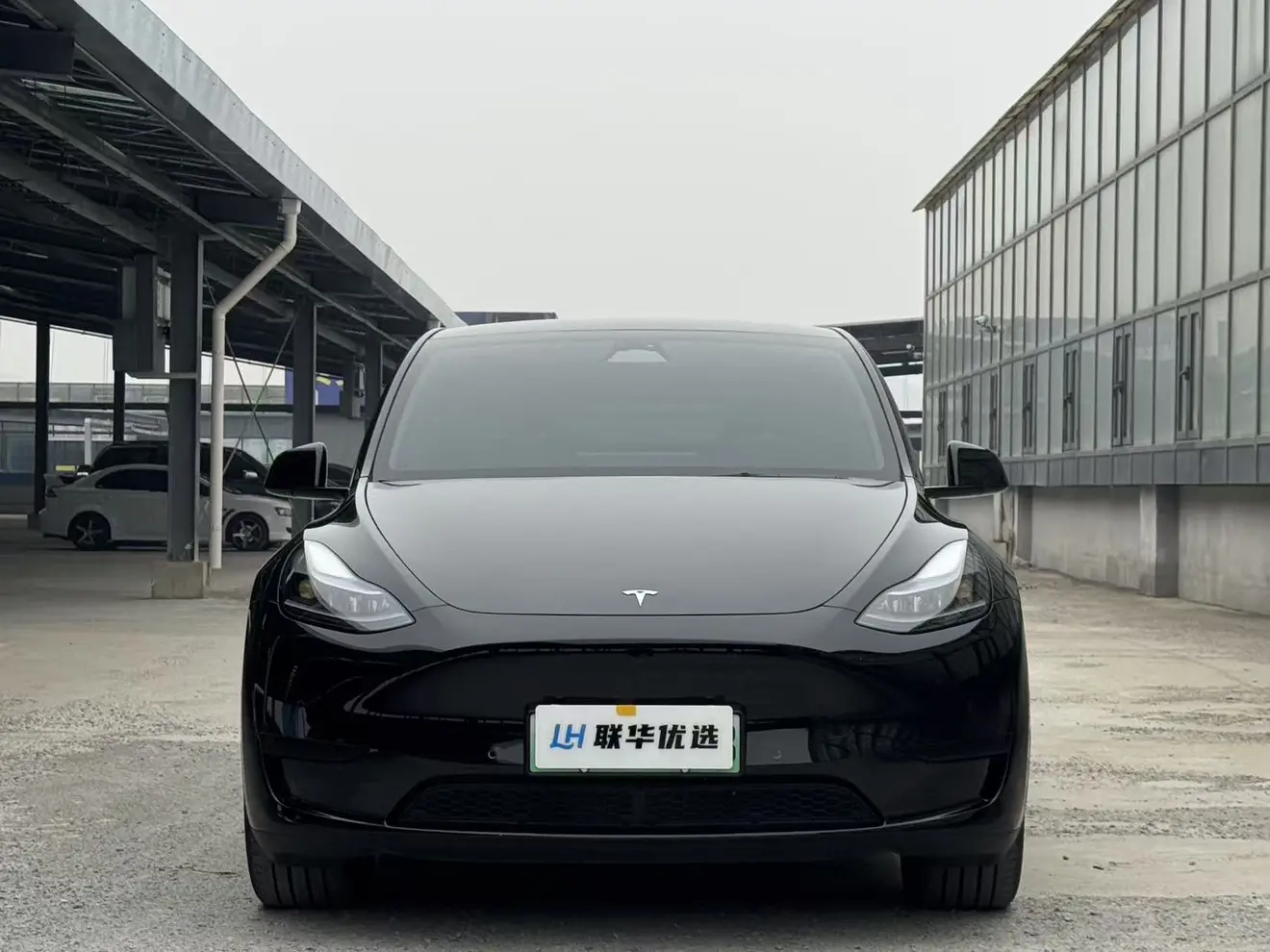 Tesla Model Y  из Китая